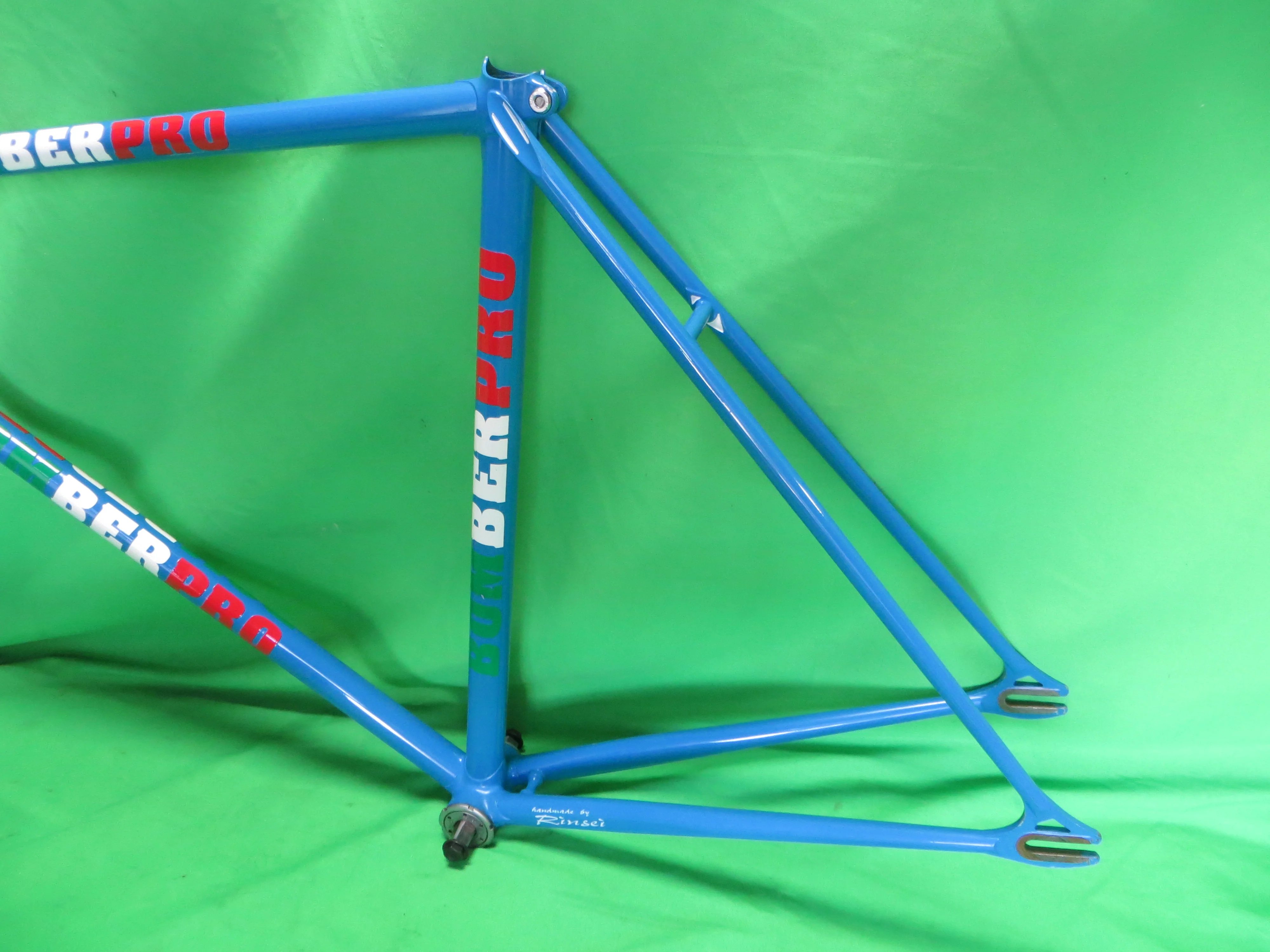 Bomber Pro // Blue // 52cm - Image 8