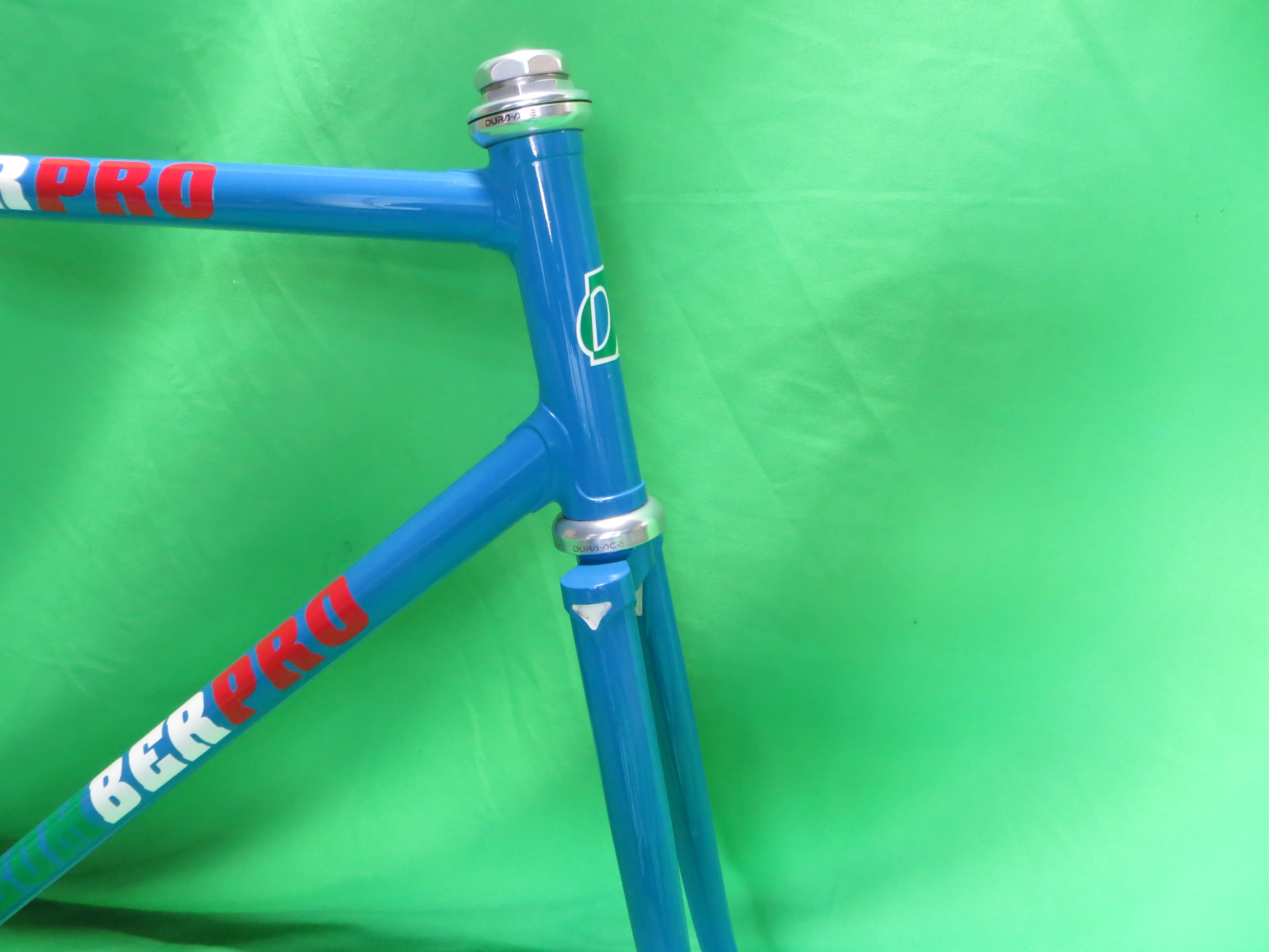 Bomber Pro // Blue // 52cm - Image 9