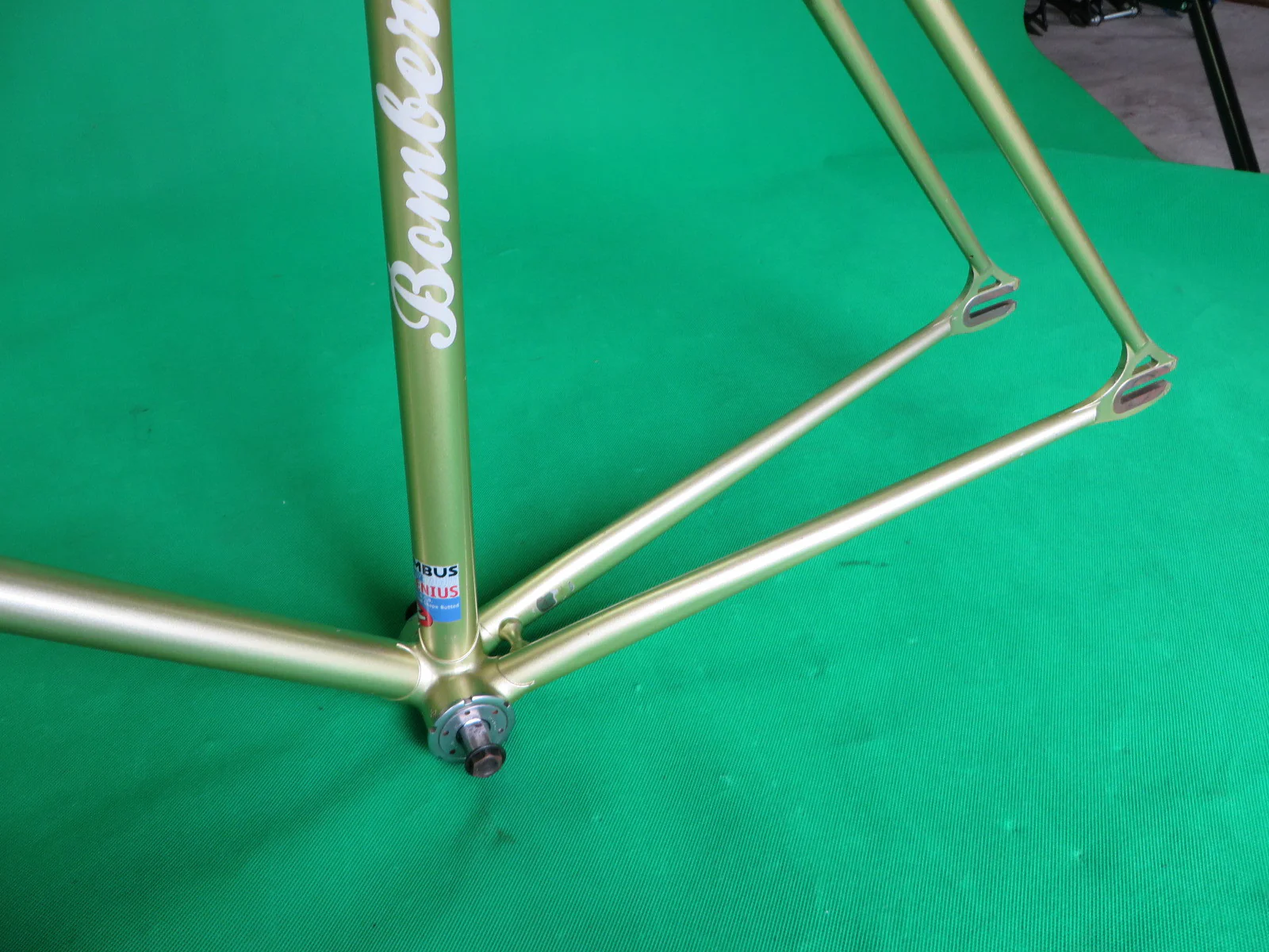 BOMBER PRO | metallic gold | Columbus GENIUS | 51.5cm - Image 7