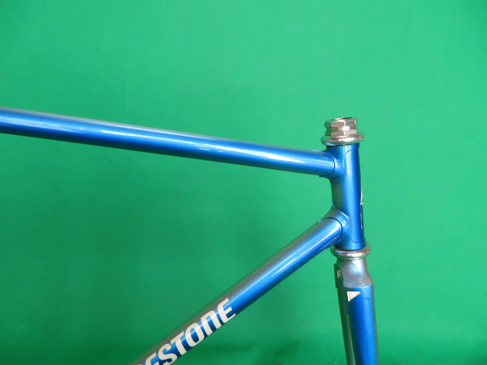 Bridgestone 2013 // Blue Metallic Silver Fade // 52cm - Image 11