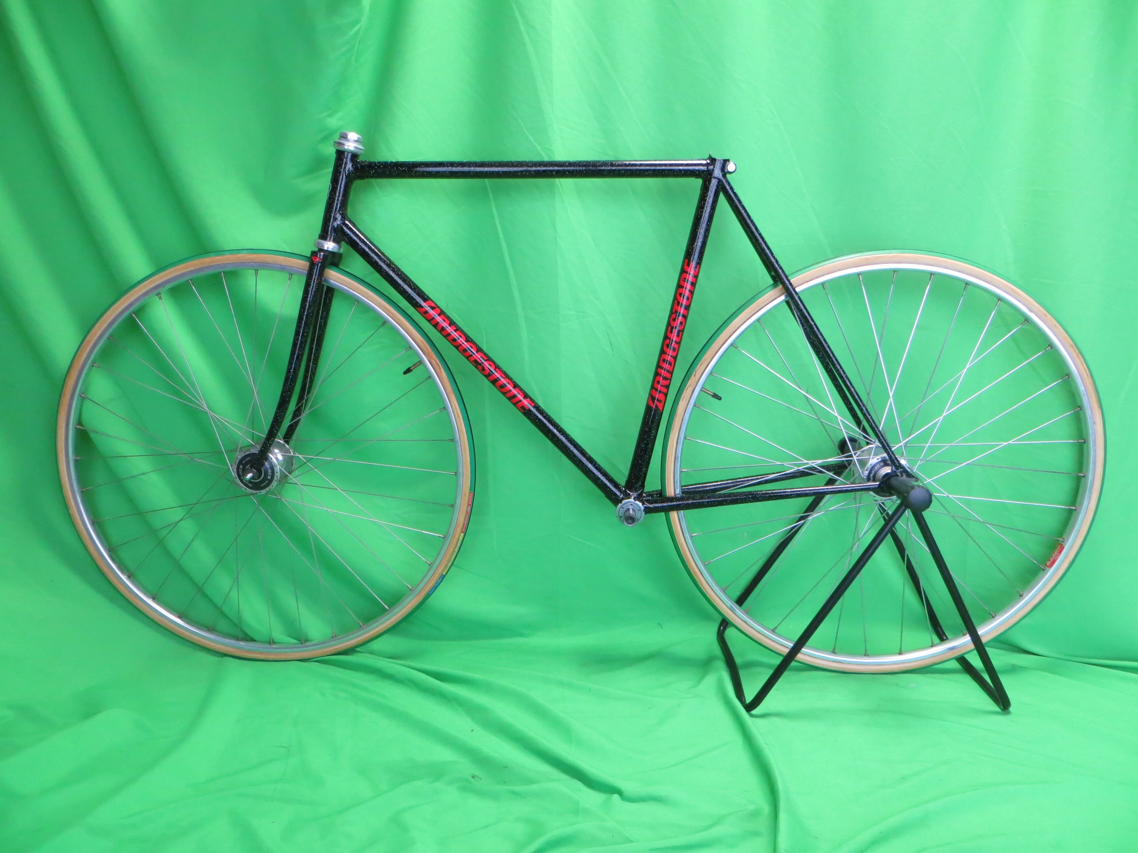 Bridgestone // Black with SUPER Rainboe Flake // 53.5cm - Image 16