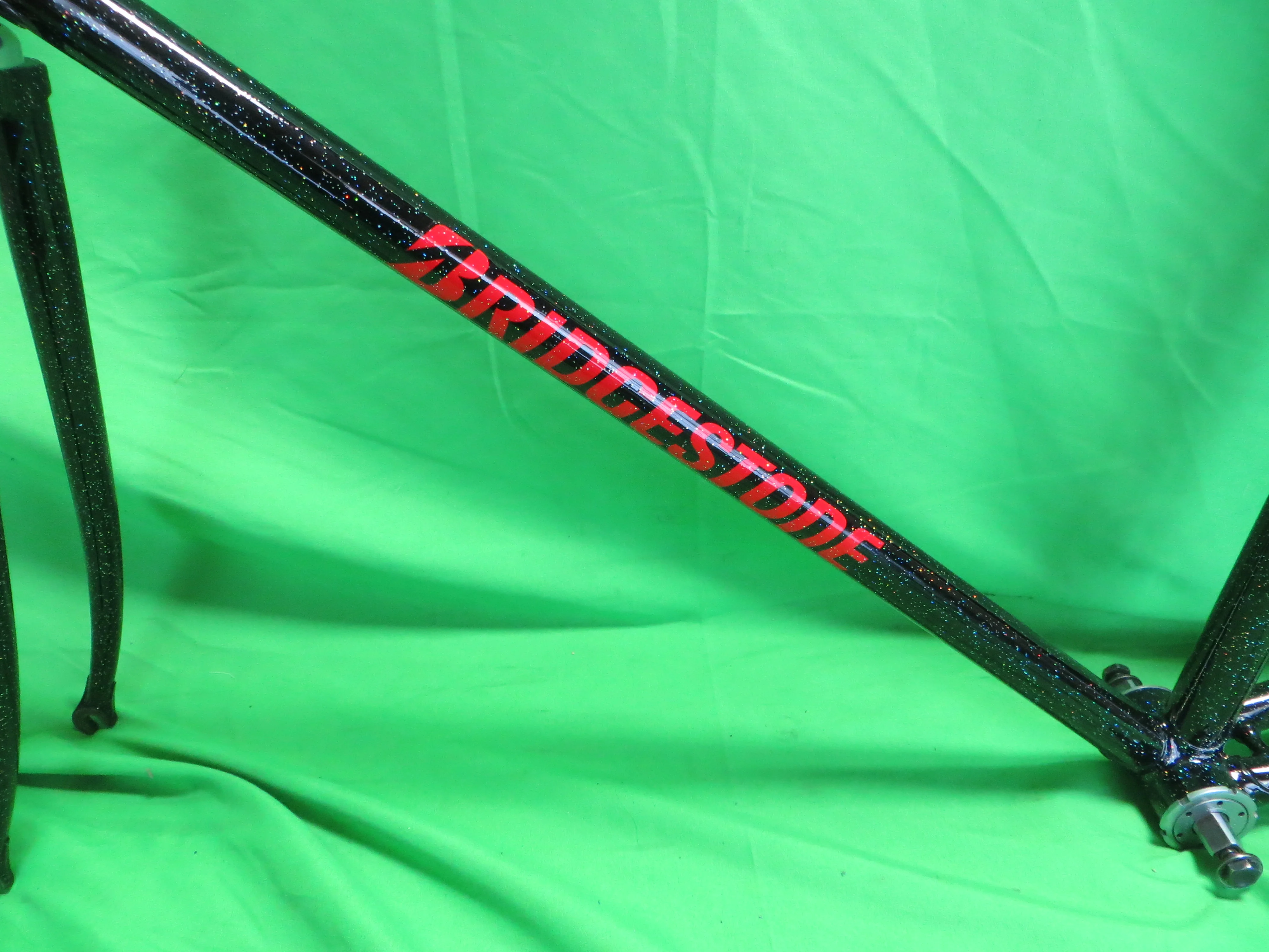 Bridgestone // Black with SUPER Rainboe Flake // 53.5cm - Image 6