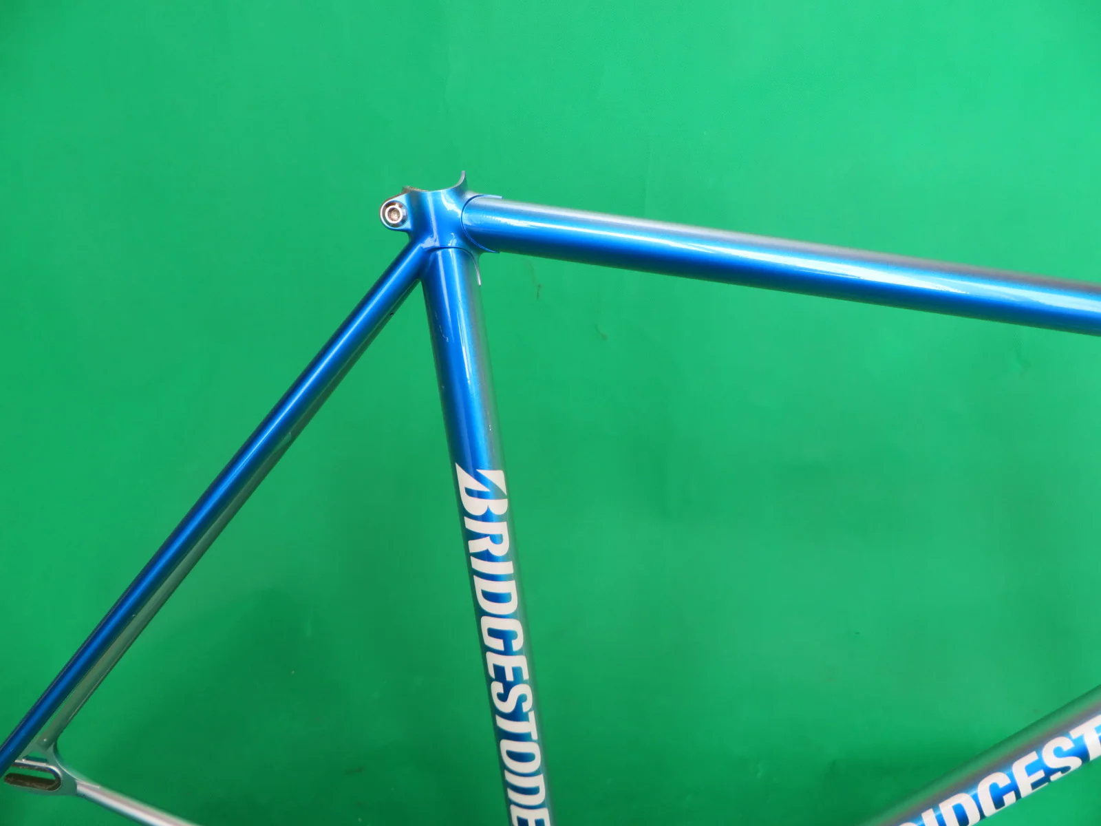 Bridgestone // Blue Metallic Silver Fade //  52cm - Image 12