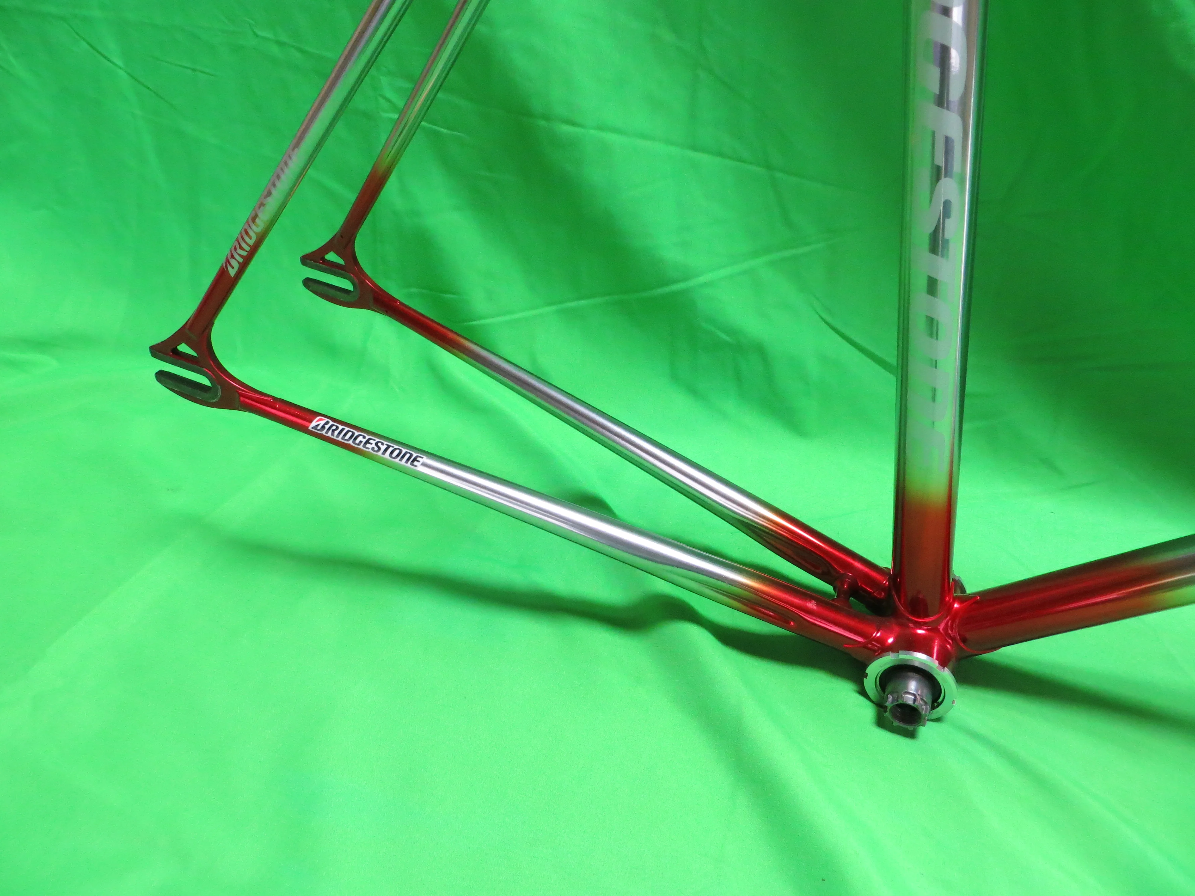 Bridgestone Columbus Max Fork // Candy Red / Chrome Plating Fade // 53cm - Image 13