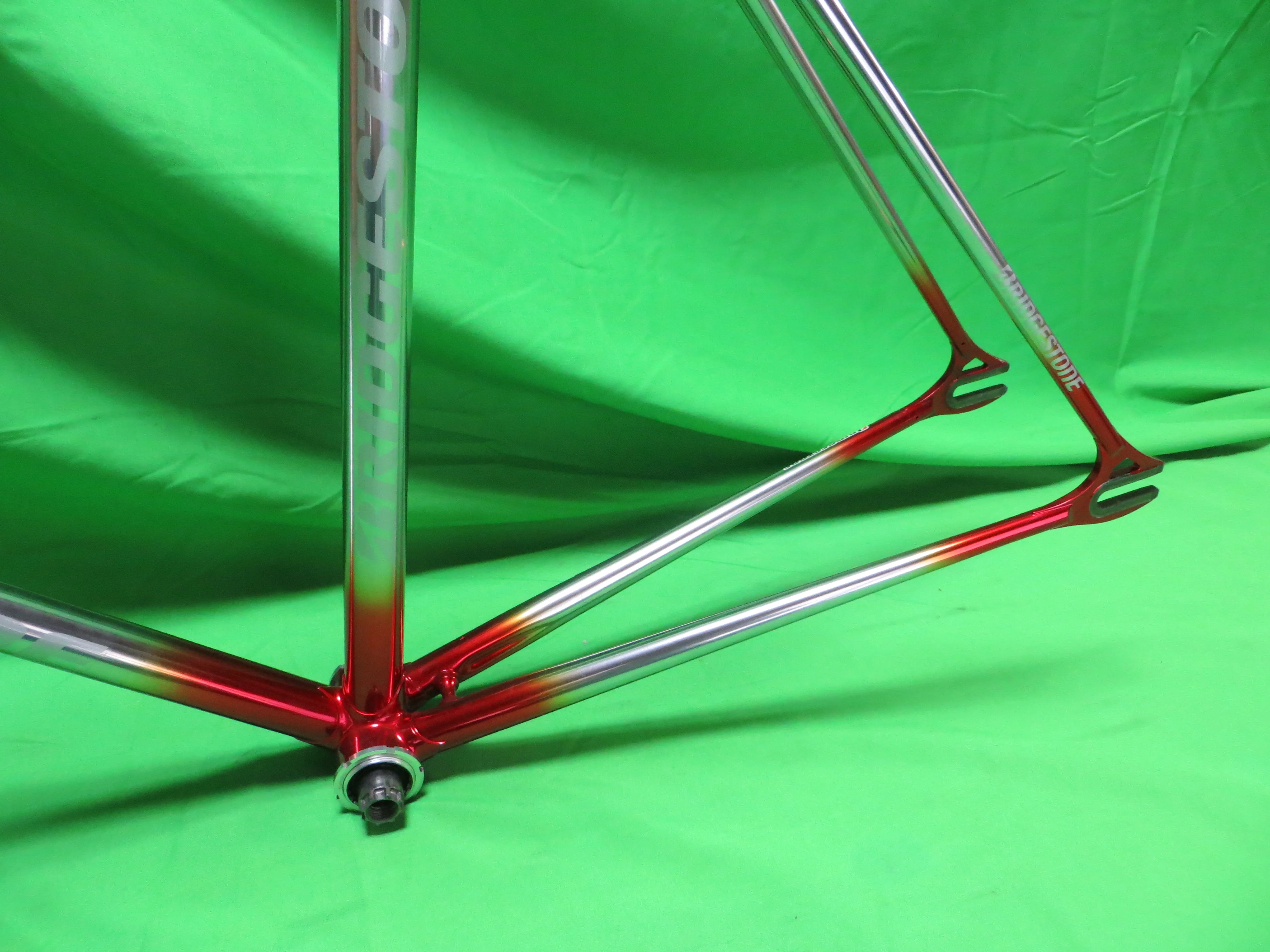 Bridgestone Columbus Max Fork // Candy Red / Chrome Plating Fade // 53cm - Image 7