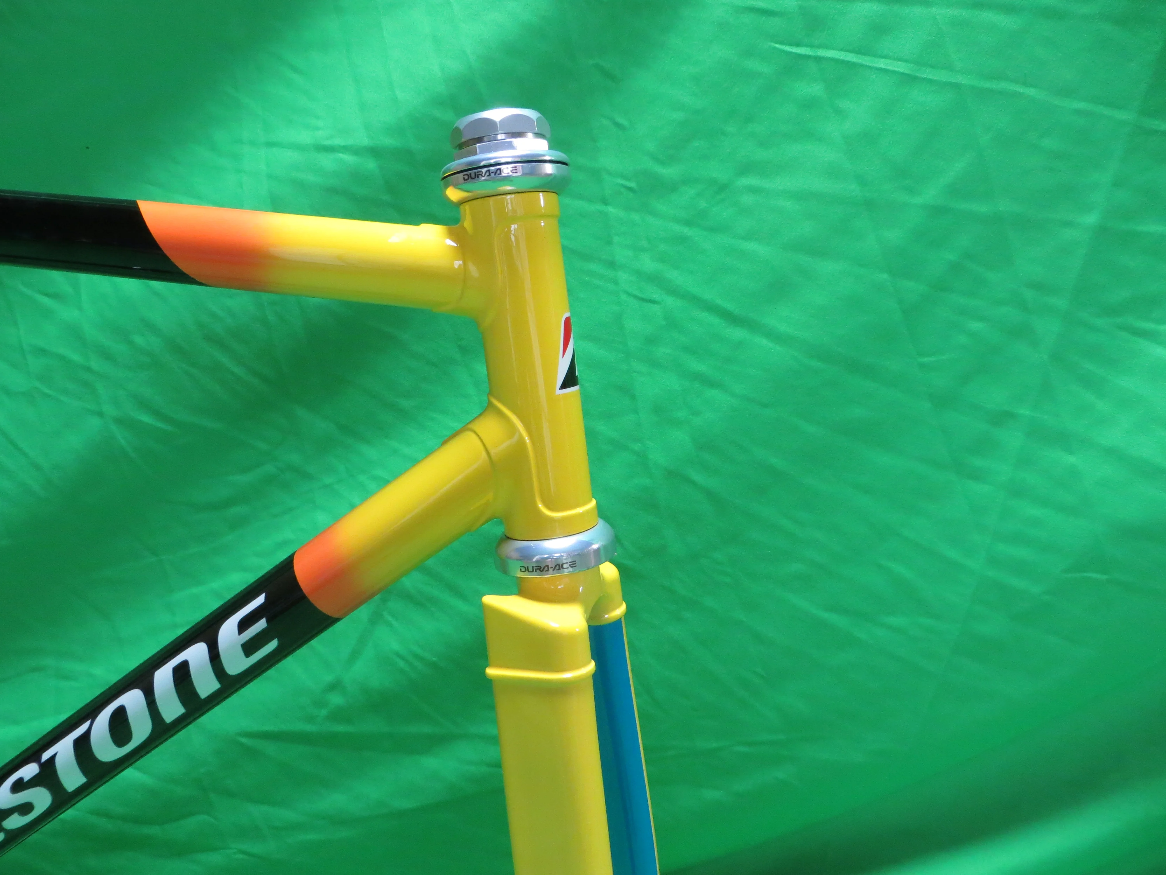 Bridgestone Columbus Max Fork// Black Yellow Fade // 50cm - Image 9