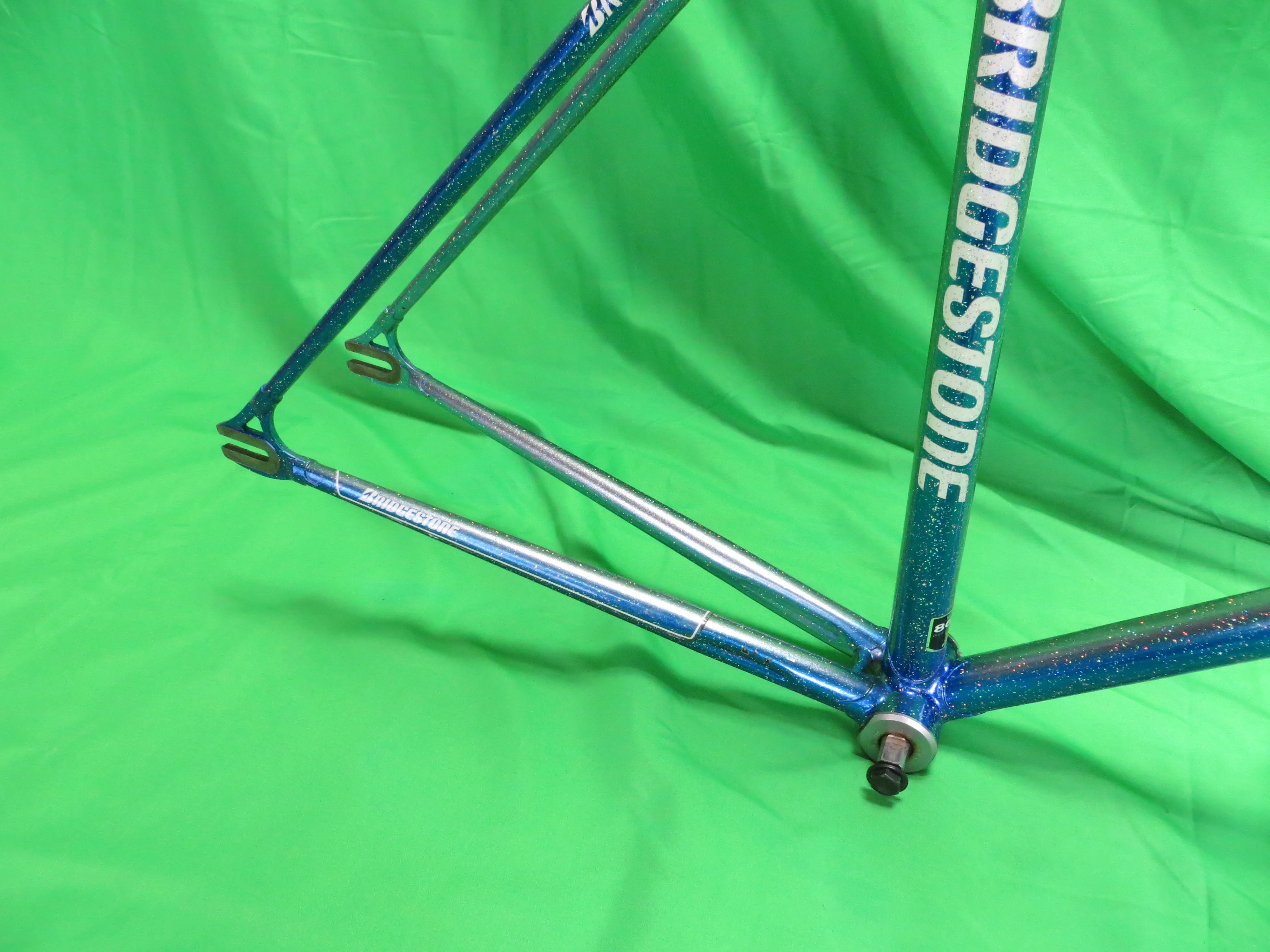 Bridgestone Columbus Max Fork // Blue Metallic Silver Fade with Super Rainbow Flake // 48.5cm - Image 14