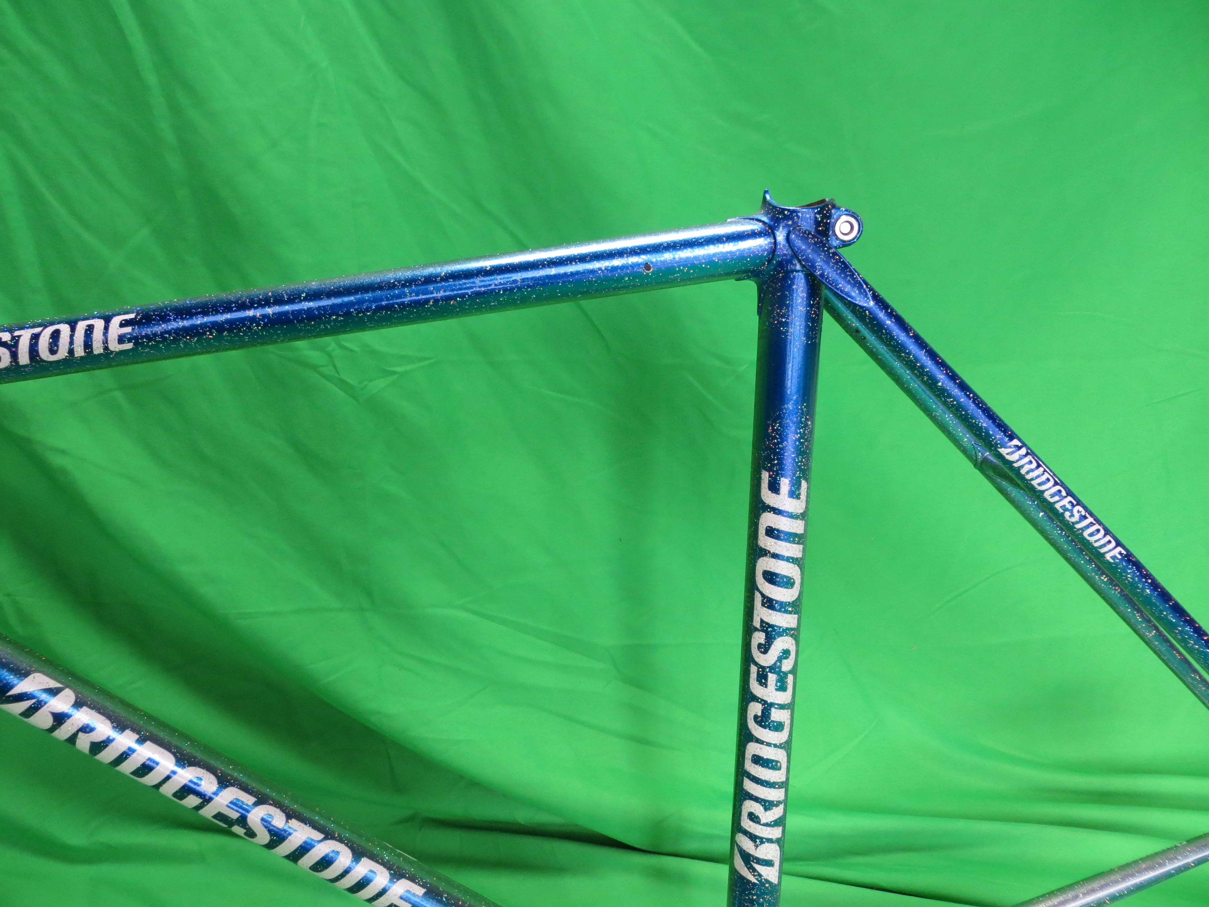 Bridgestone Columbus Max Fork // Blue Metallic Silver Fade with Super Rainbow Flake // 48.5cm - Image 5