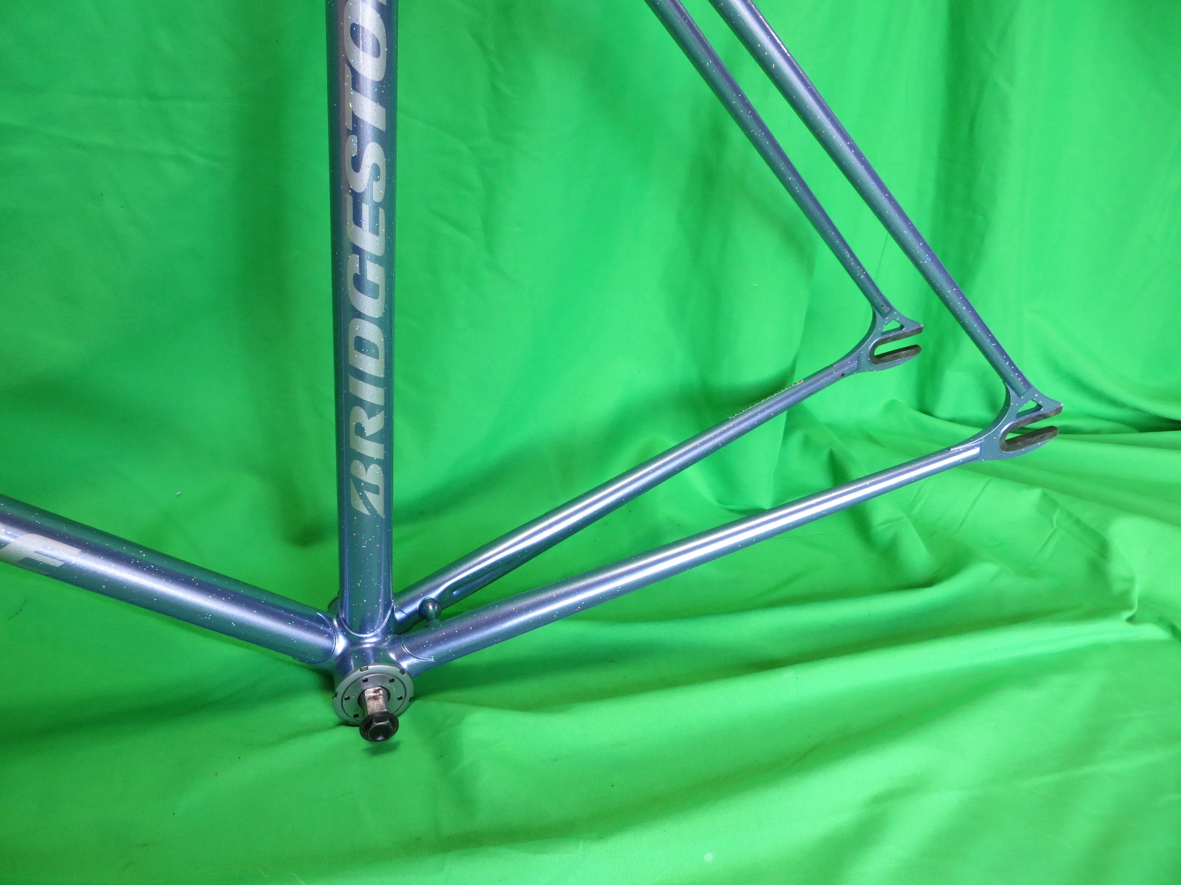 Bridgestone Columbus Max Fork // Grayish Lavender with Rainbow Flake // 49.5cm - Image 7