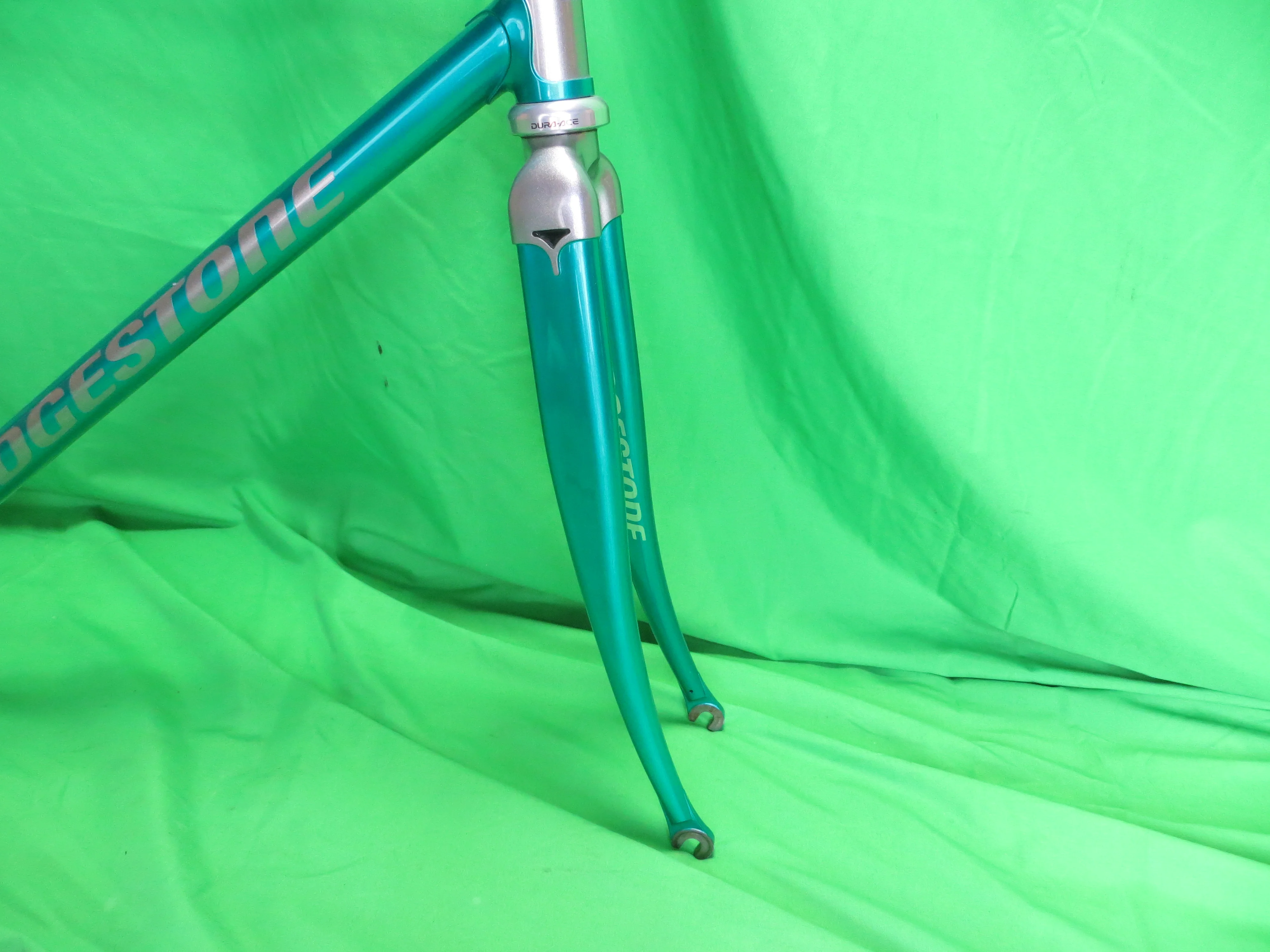 Bridgestone Columbus Max Fork // Light Blue Metallic / Silver Fade // 50.5cm - Image 10