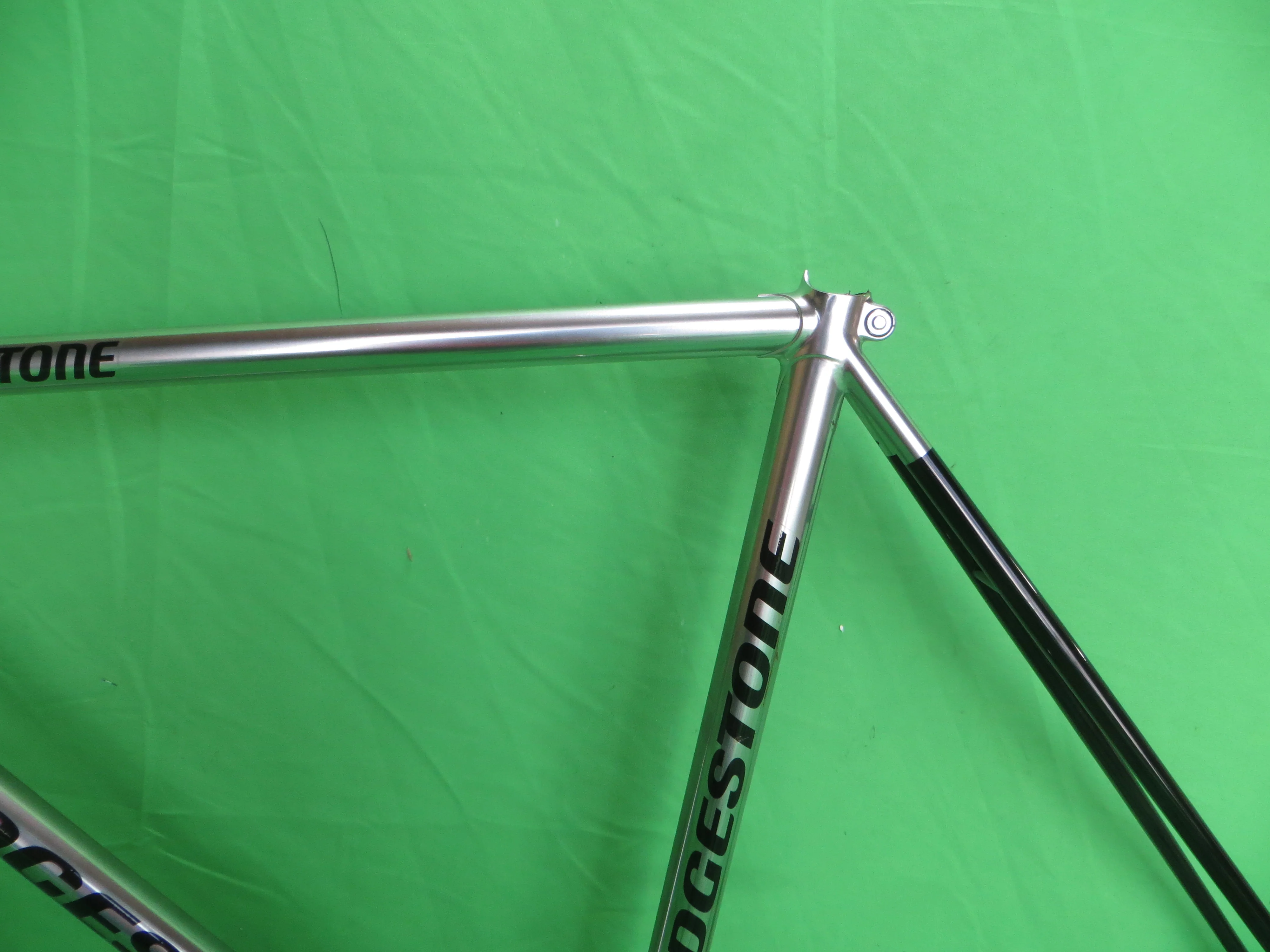 Bridgestone Columbus Max Fork // Mach Silver / Black // 51.5cm - Image 5