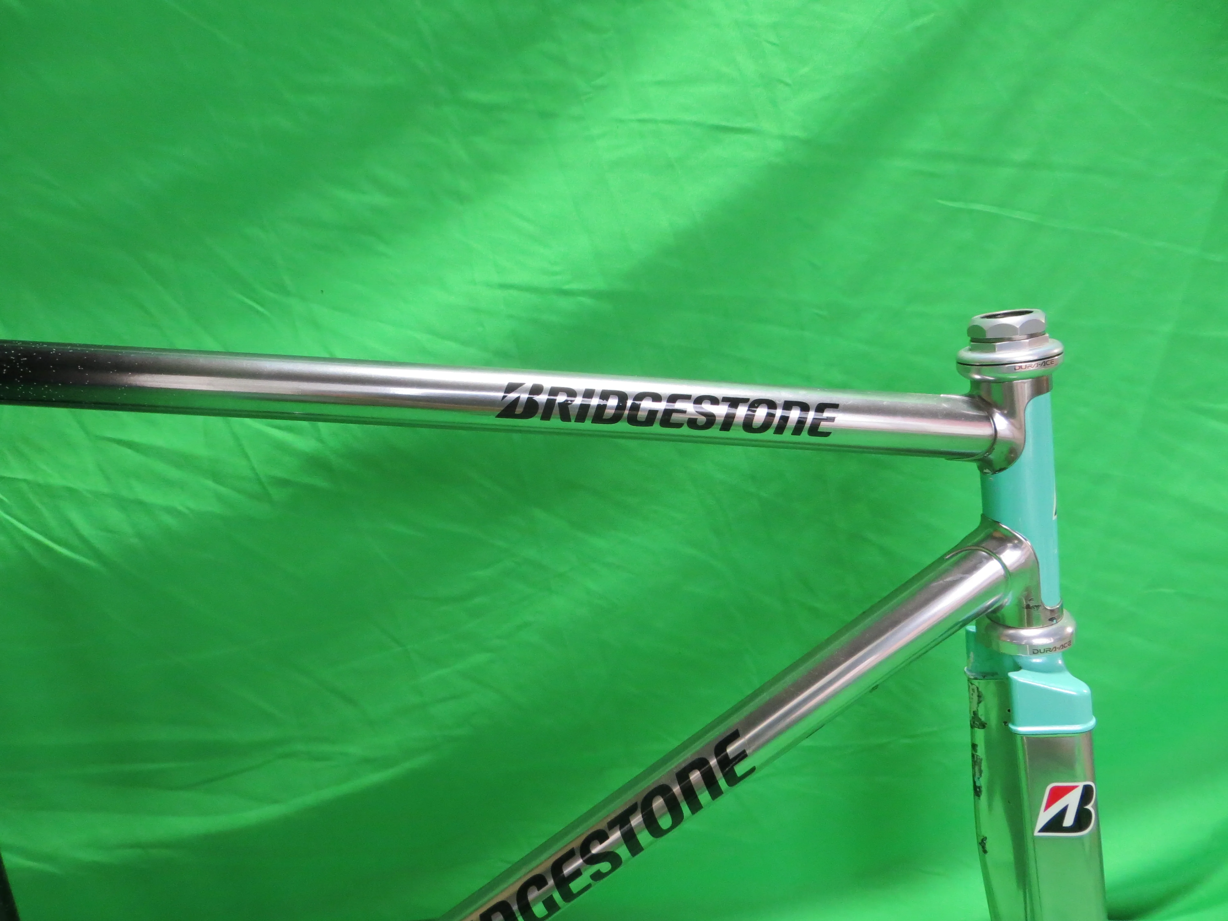 Bridgestone Columbus Max Fork // Mach Silver Black with Silver Flake // 49.5cm - Image 11
