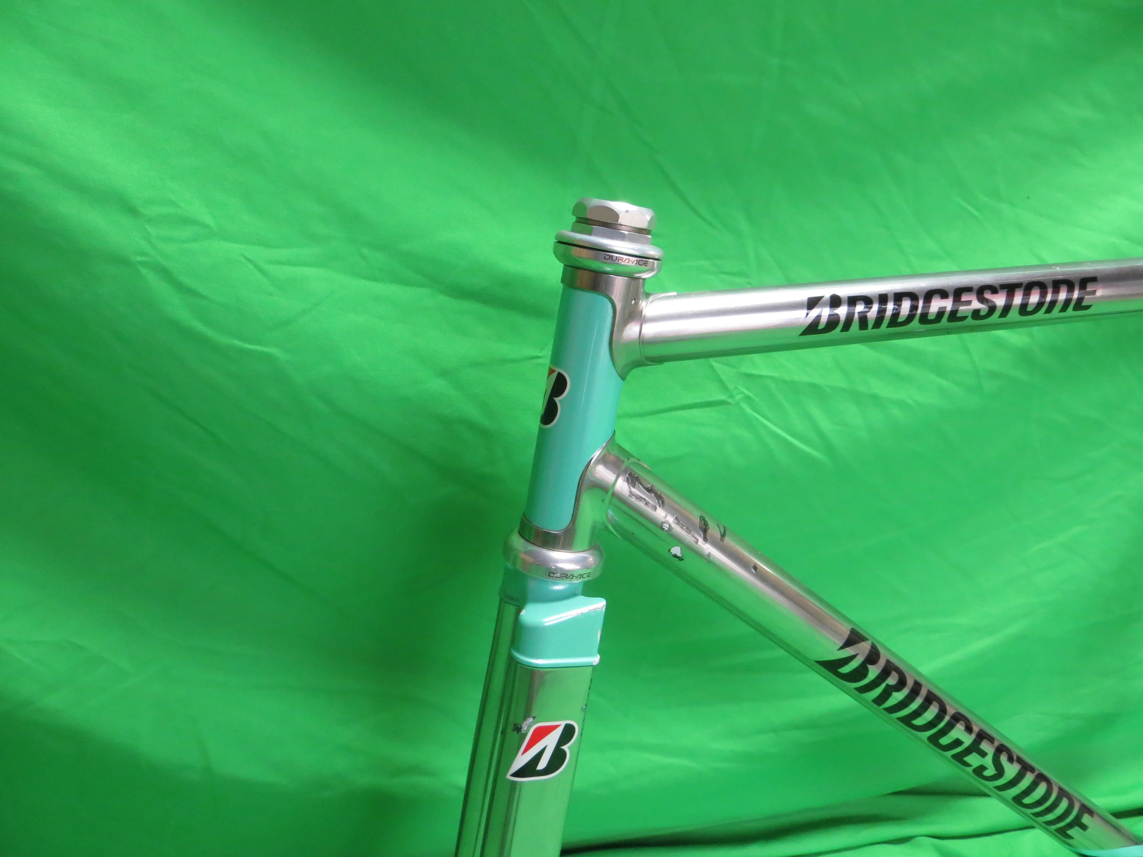 Bridgestone Columbus Max Fork // Mach Silver Black with Silver Flake // 49.5cm - Image 2