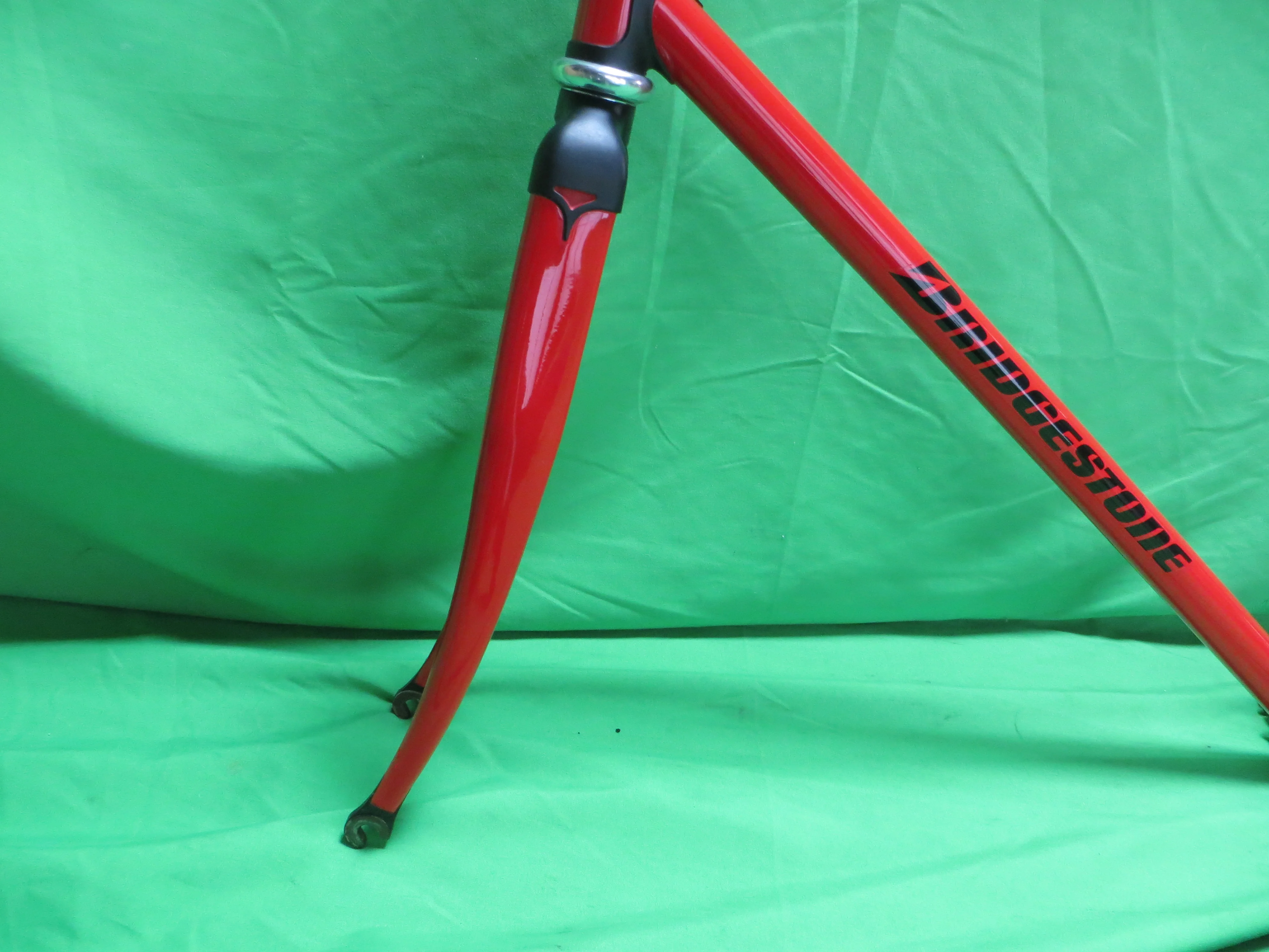 Bridgestone Columbus Max Fork // Red / Matte Black Lugs / // 50.5cm - Image 3