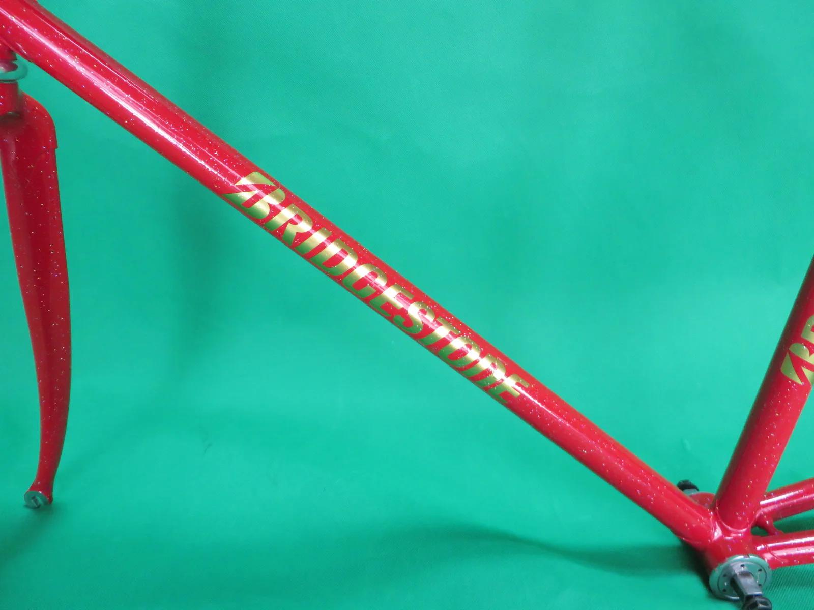 Bridgestone Columbus Max Fork // Red with rainbow flake // 50.5cm - Image 6