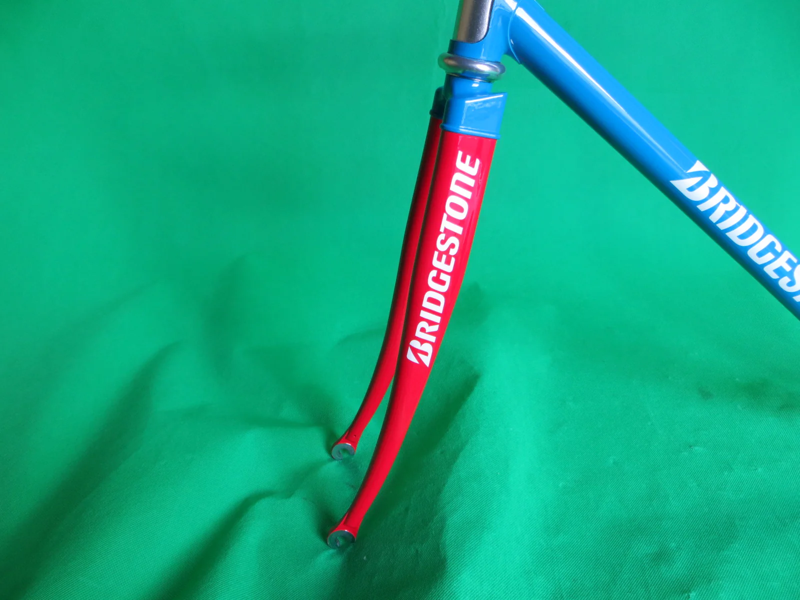 BRIDGESTONE // Columbus Max Fork // Russian Tricolor // used by Denis Dmitriev // 54.5cm - Image 3