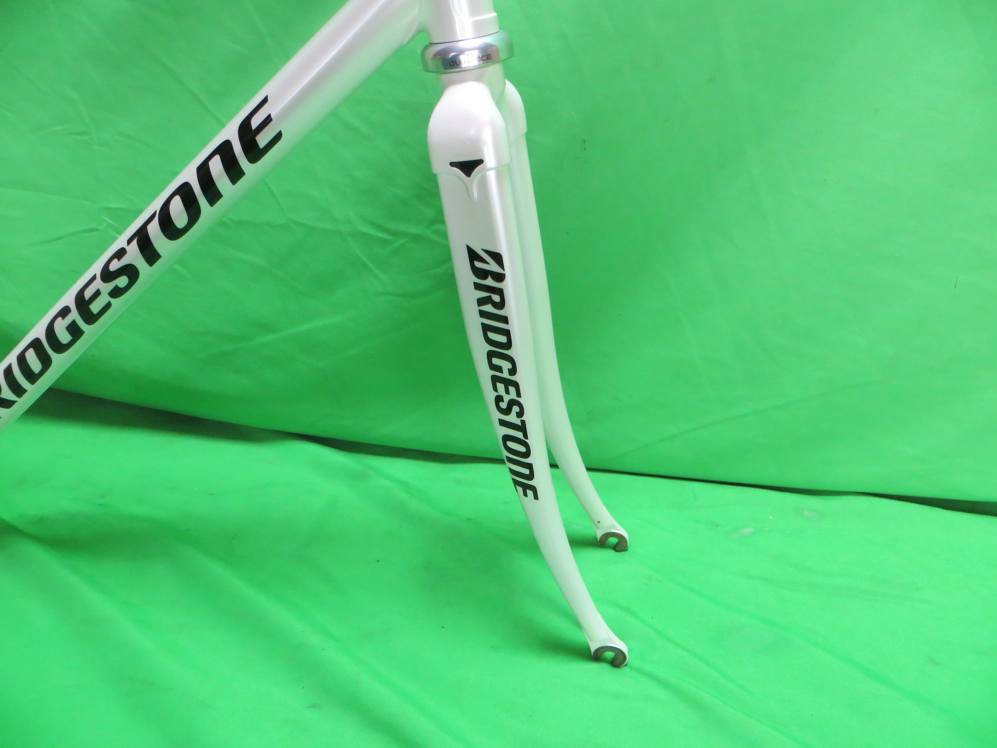 Bridgestone Columbus Max Fork // White // 53.5cm - Image 10