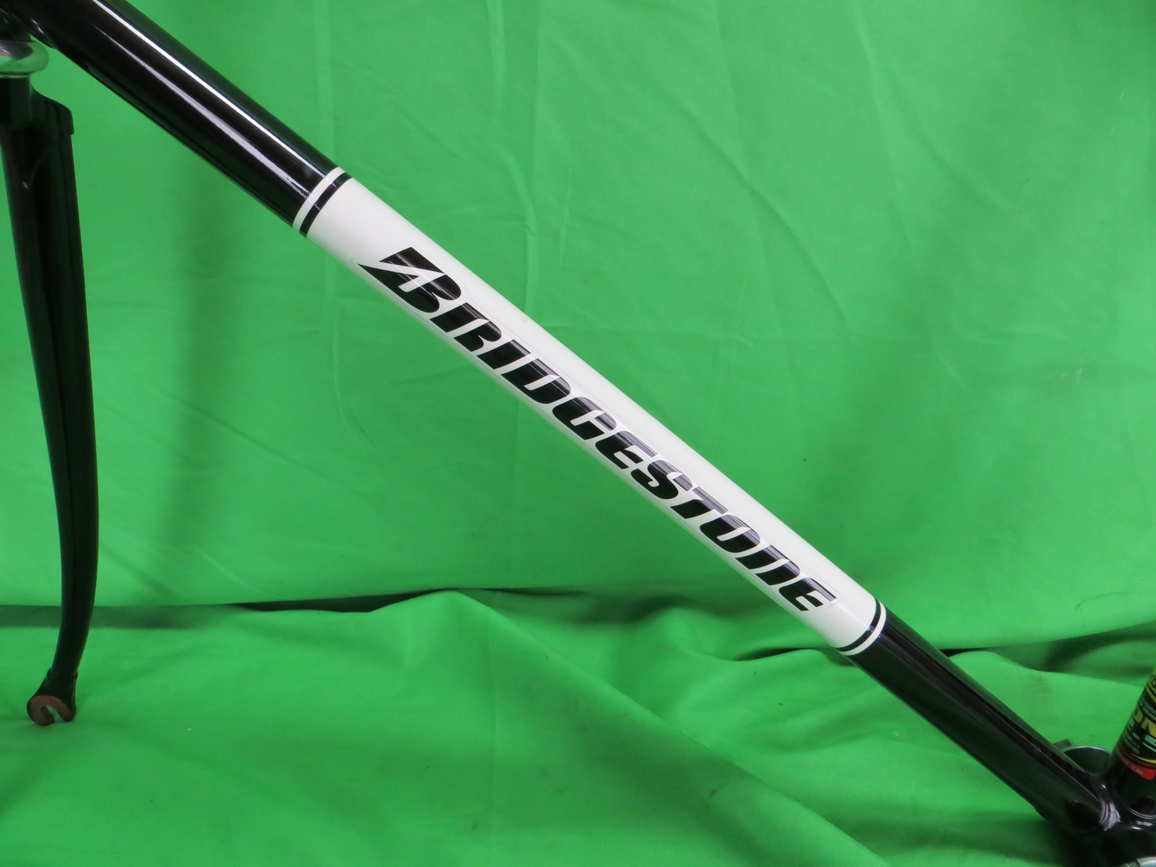 Bridgestone Dedacciai COM 12.5  // Black White // 53cm - Image 6