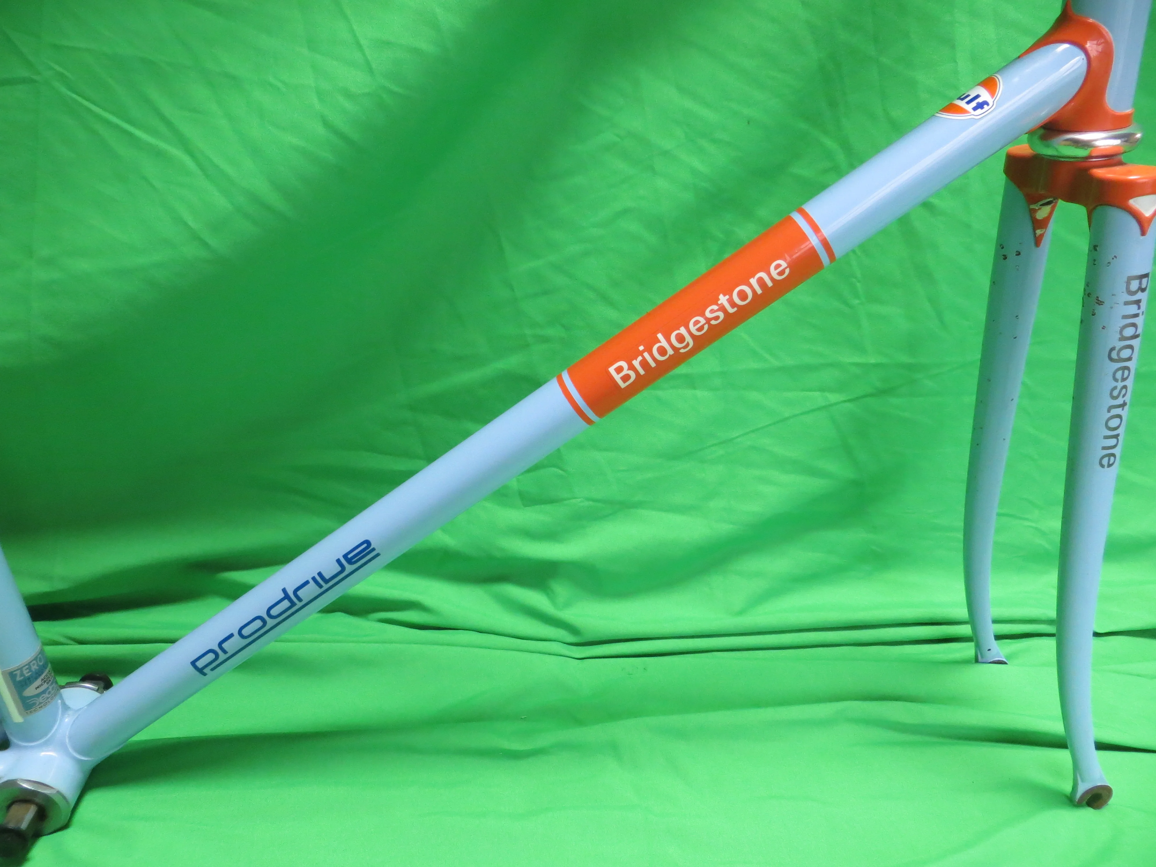 Bridgestone Dedacciai Zero Uno  // Gulf Color  // 52cm - Image 13