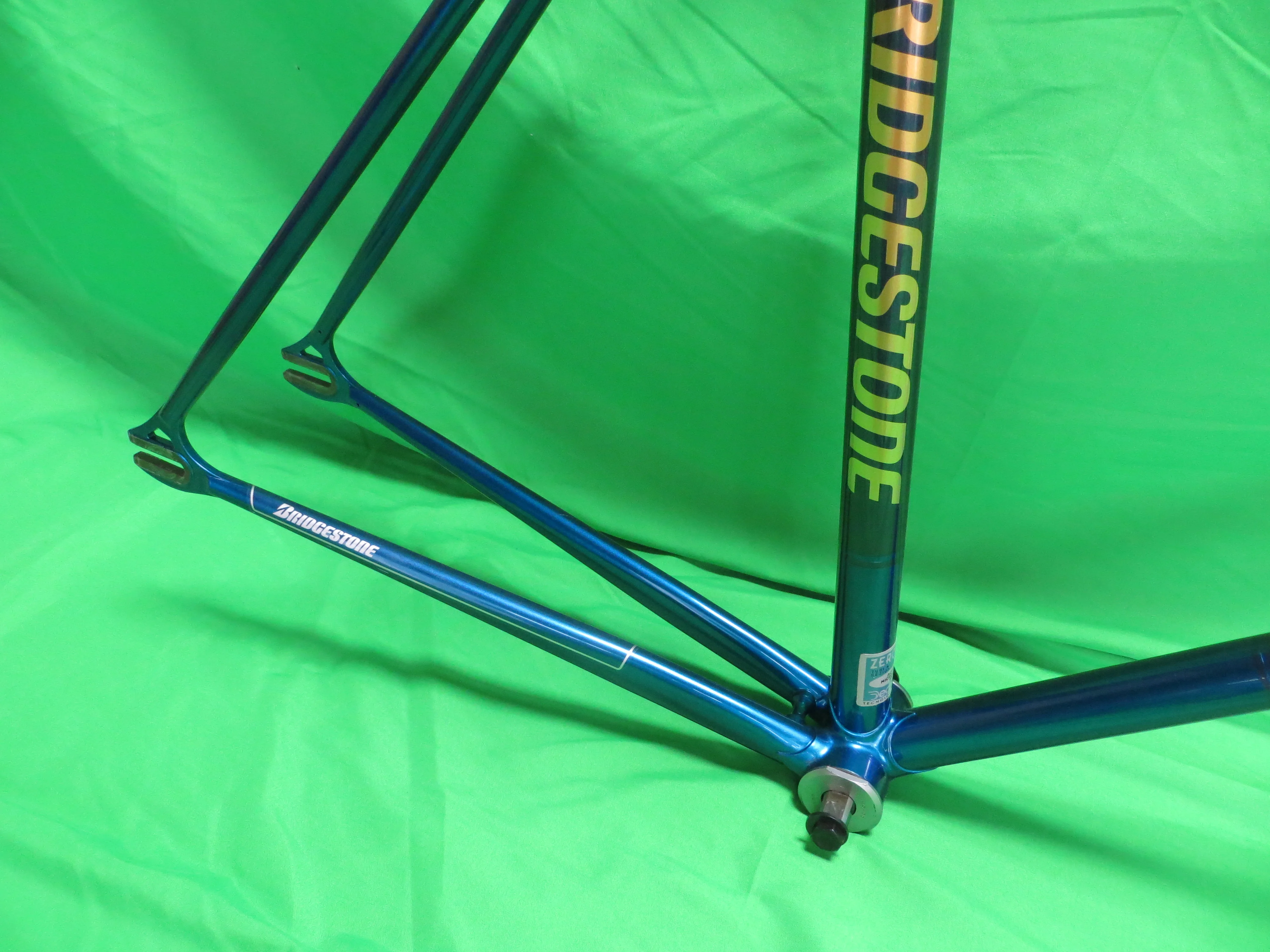 Bridgestone Dedacciai Zero Uno  // Deep Blue Metallic // 52cm - Image 14