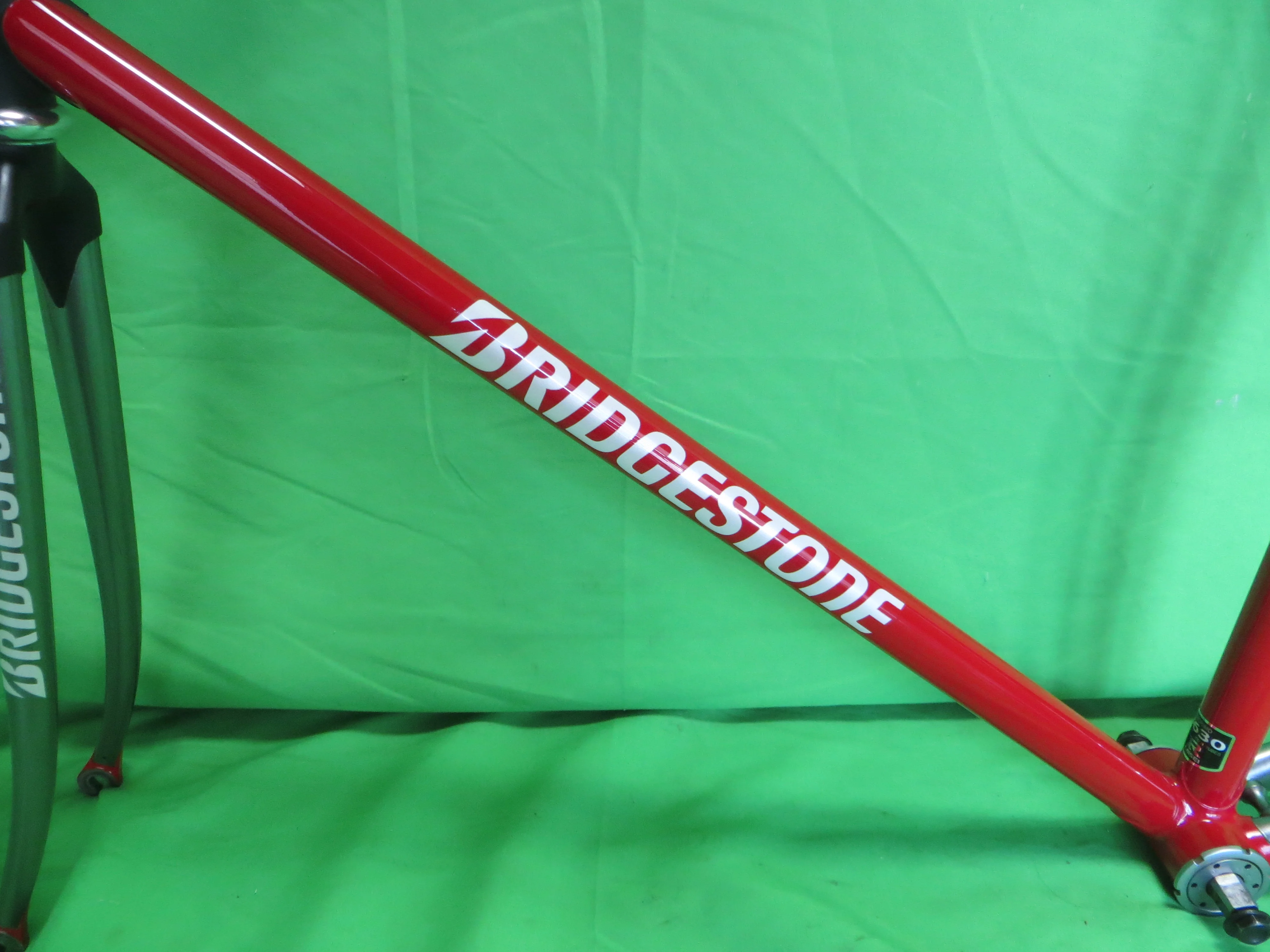 Bridgestone Kaisei 8630 // Red / Gray / Black // 53.5cm - Image 6