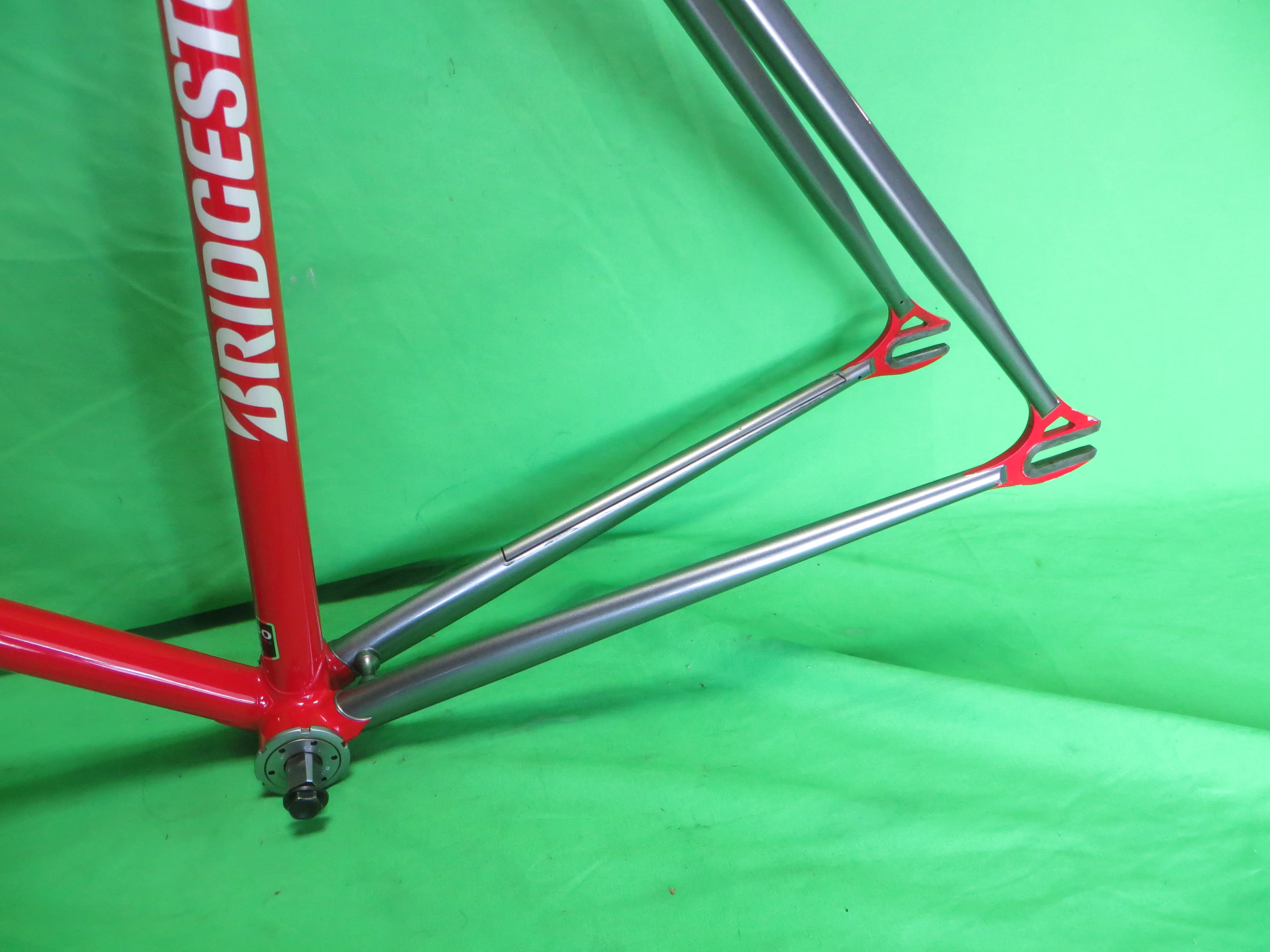 Bridgestone Kaisei 8630 // Red / Gray / Black // 53.5cm - Image 7