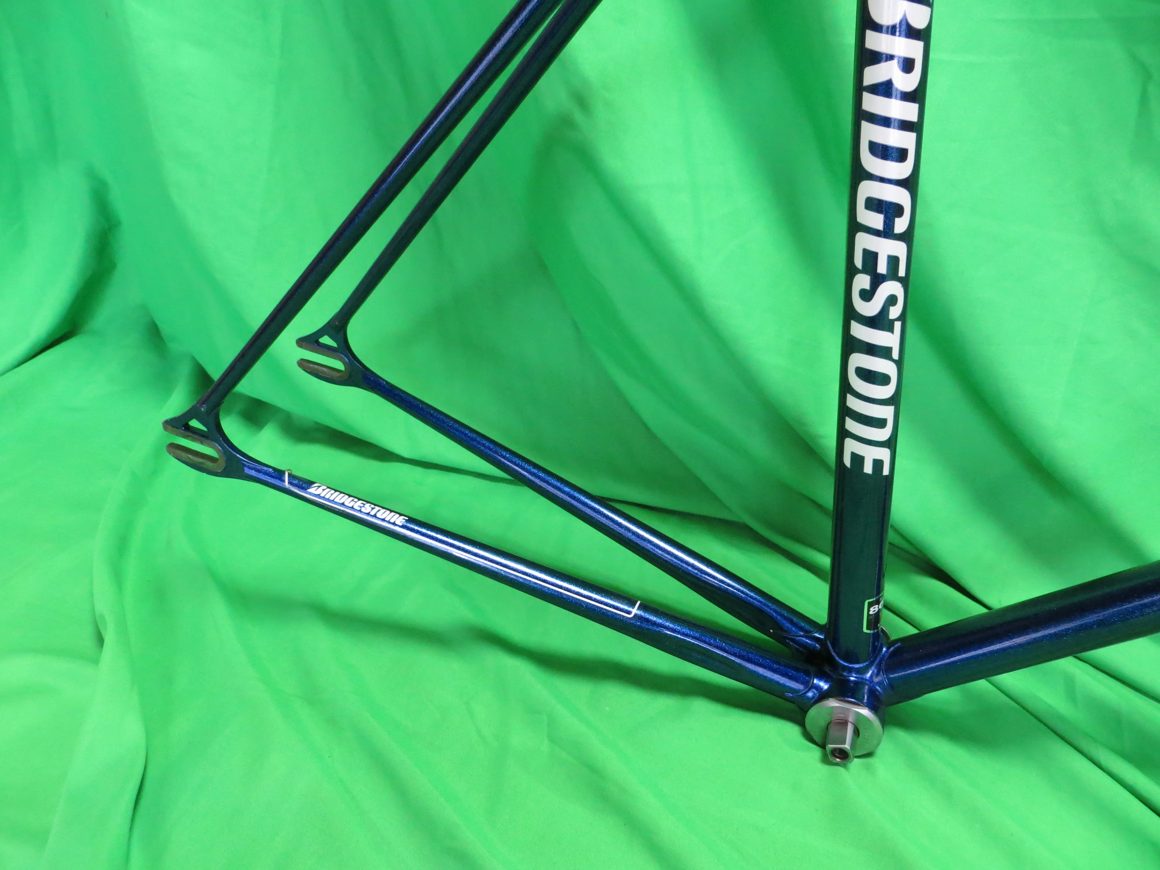 Bridgestone Kaisei 8630R  // Dark Blue Metallic // 50.5cm - Image 14