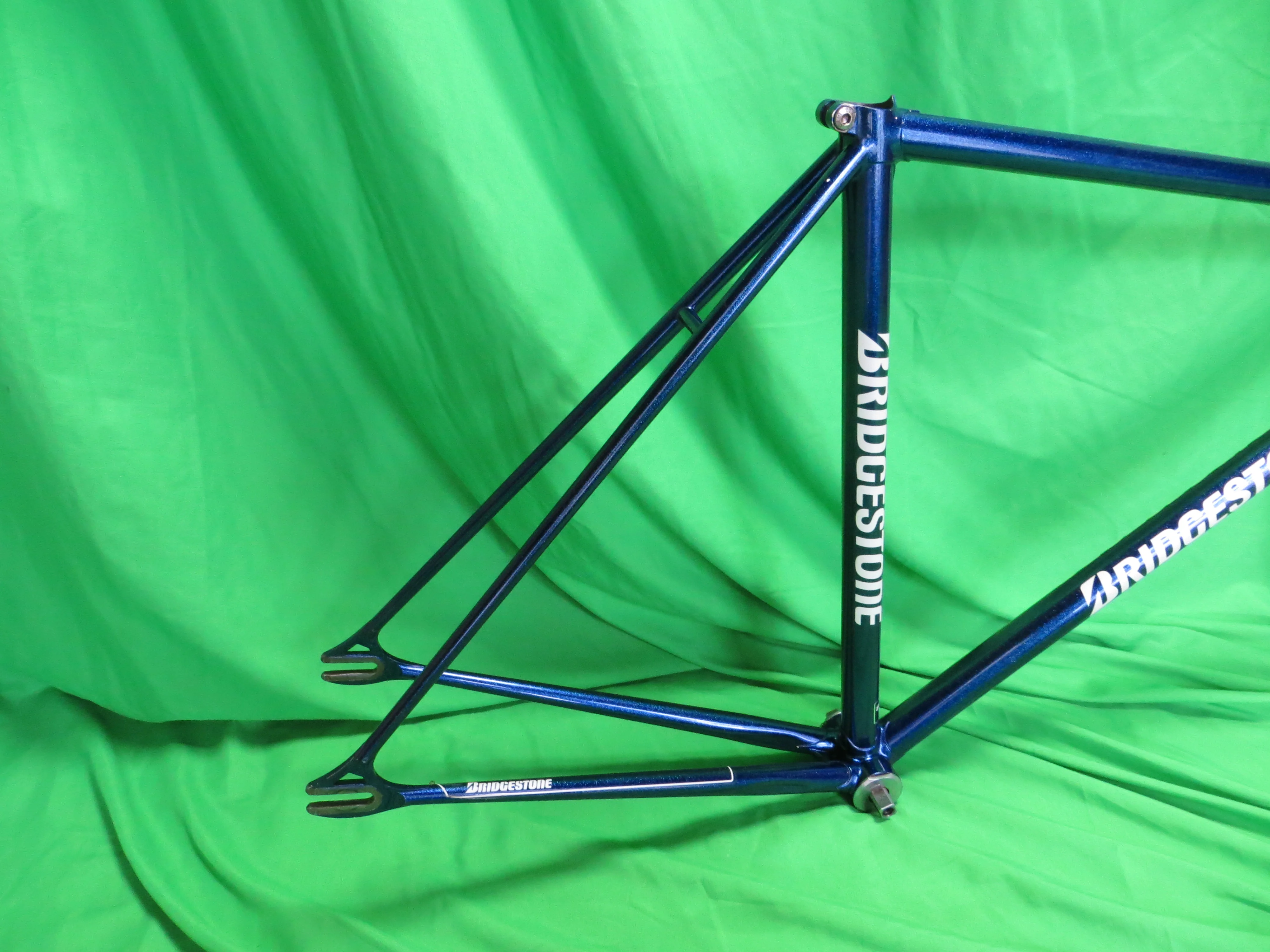 Bridgestone Kaisei 8630R  // Dark Blue Metallic // 50.5cm - Image 15