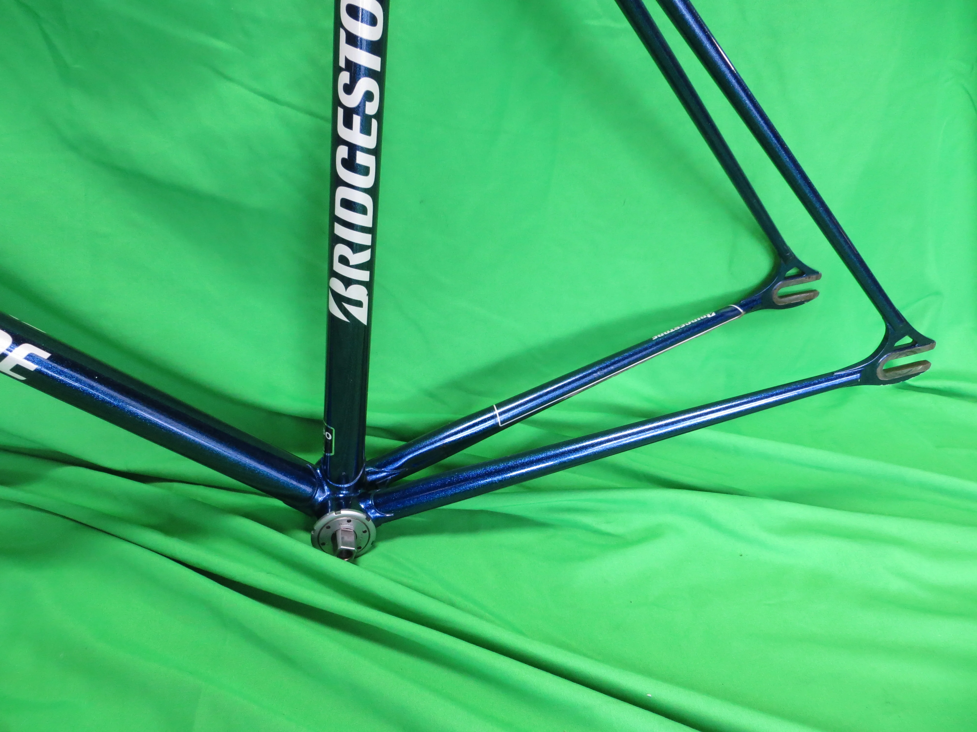 Bridgestone Kaisei 8630R  // Dark Blue Metallic // 50.5cm - Image 7