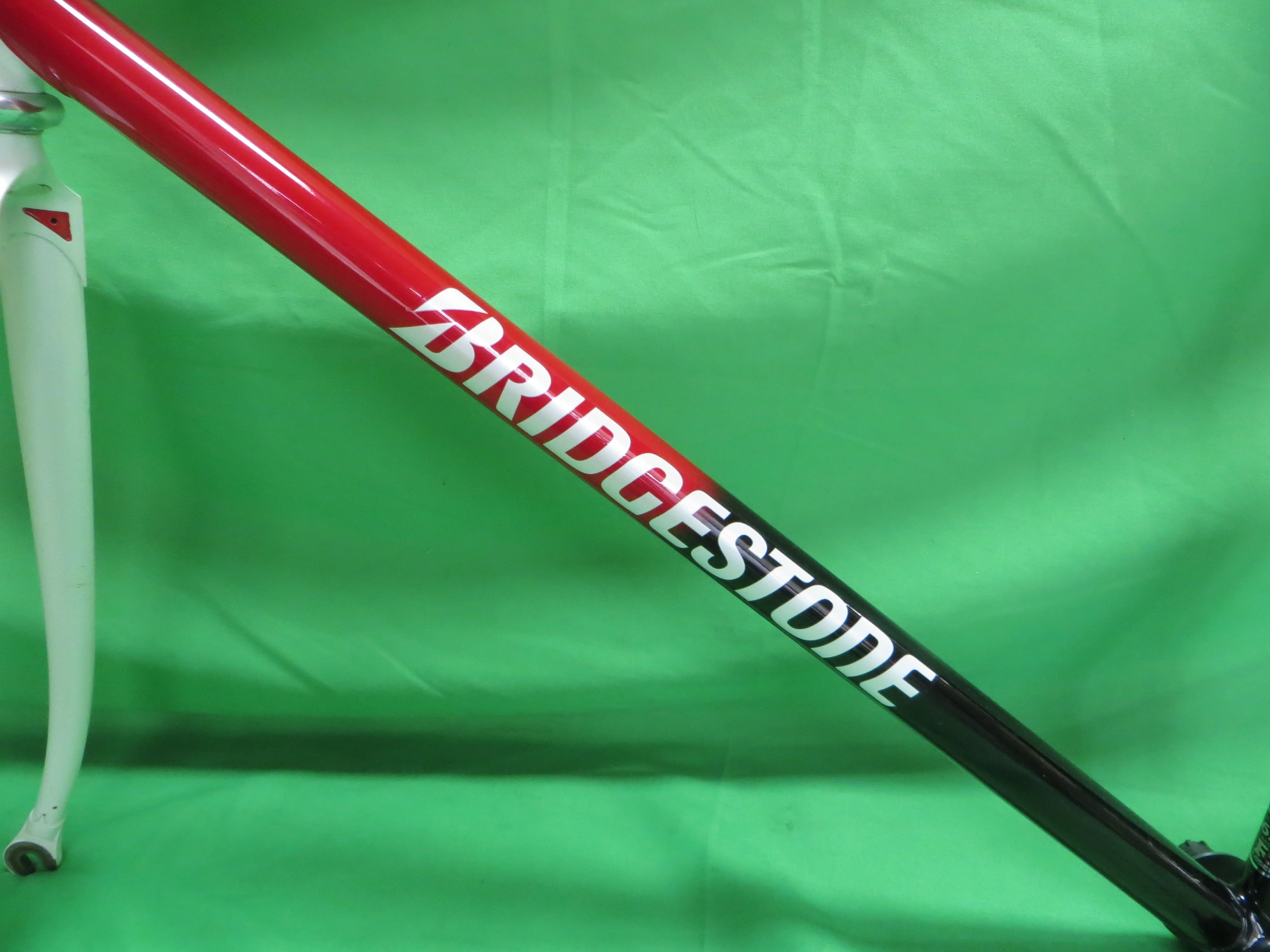 Bridgestone Kaisei 8630R // White/Black/Red Tri-color // 50.5cm - Image 6
