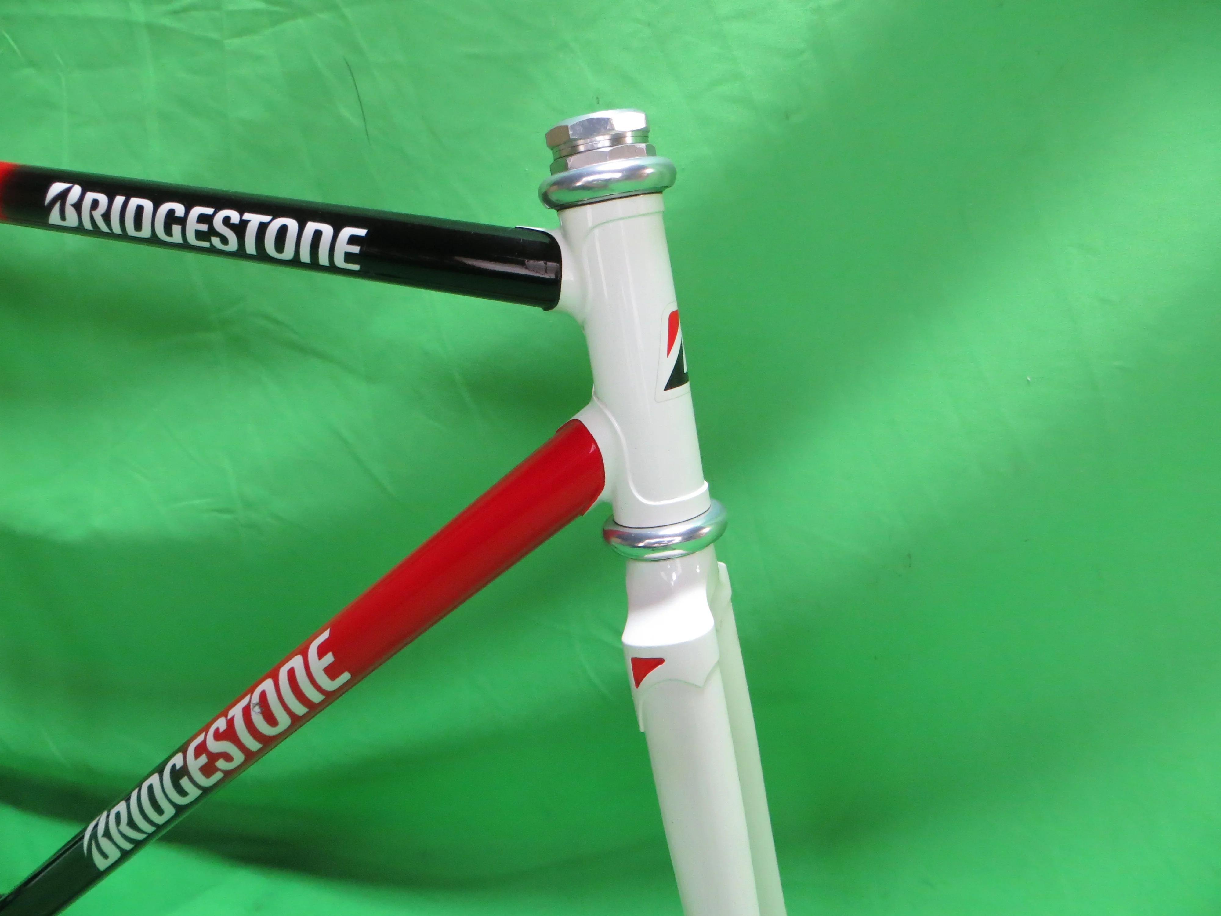 Bridgestone Kaisei 8630R // White/Black/Red Tri-color // 50.5cm - Image 9