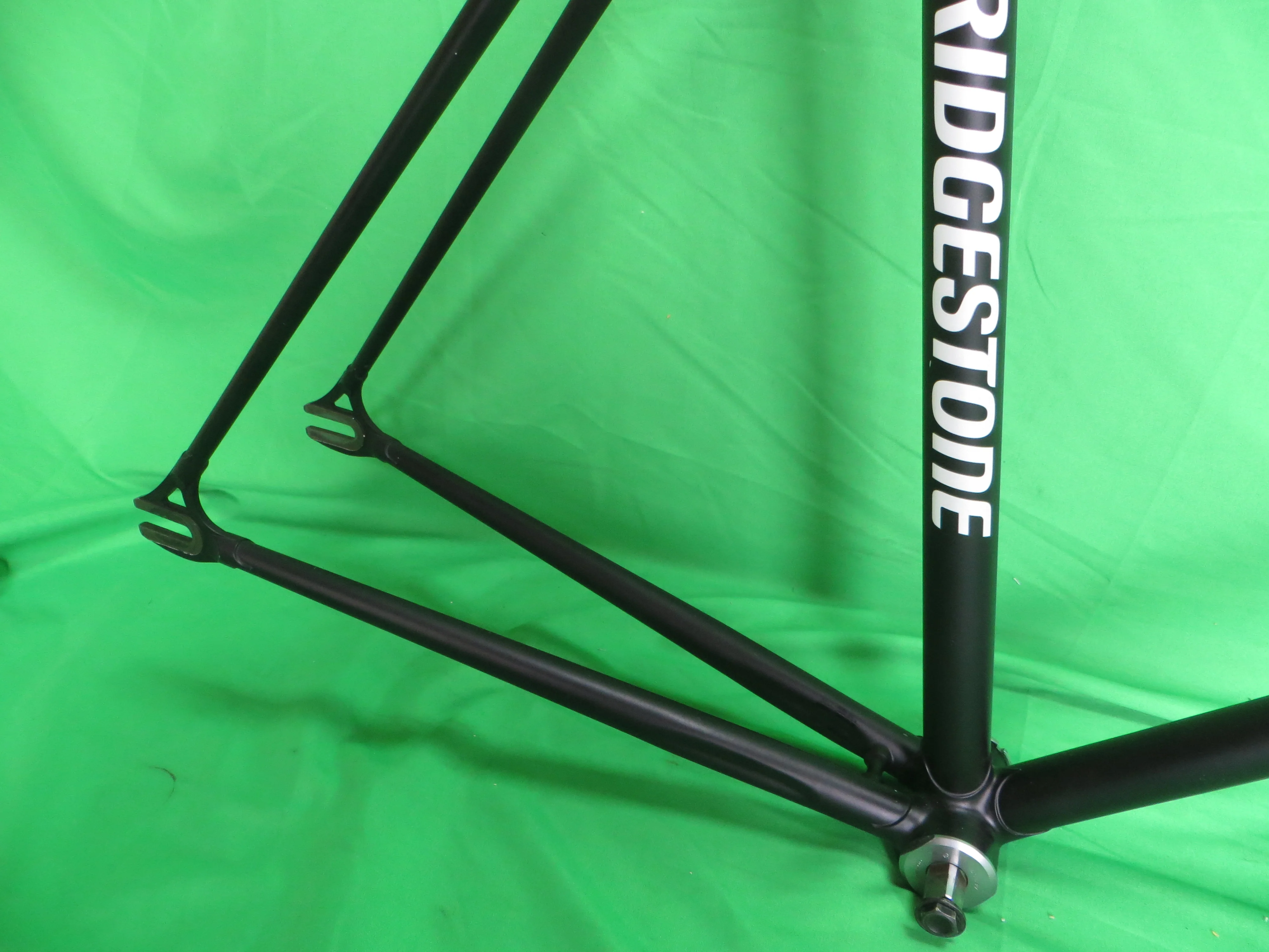 Bridgestone // Matte Black // 51.5cm - Image 14