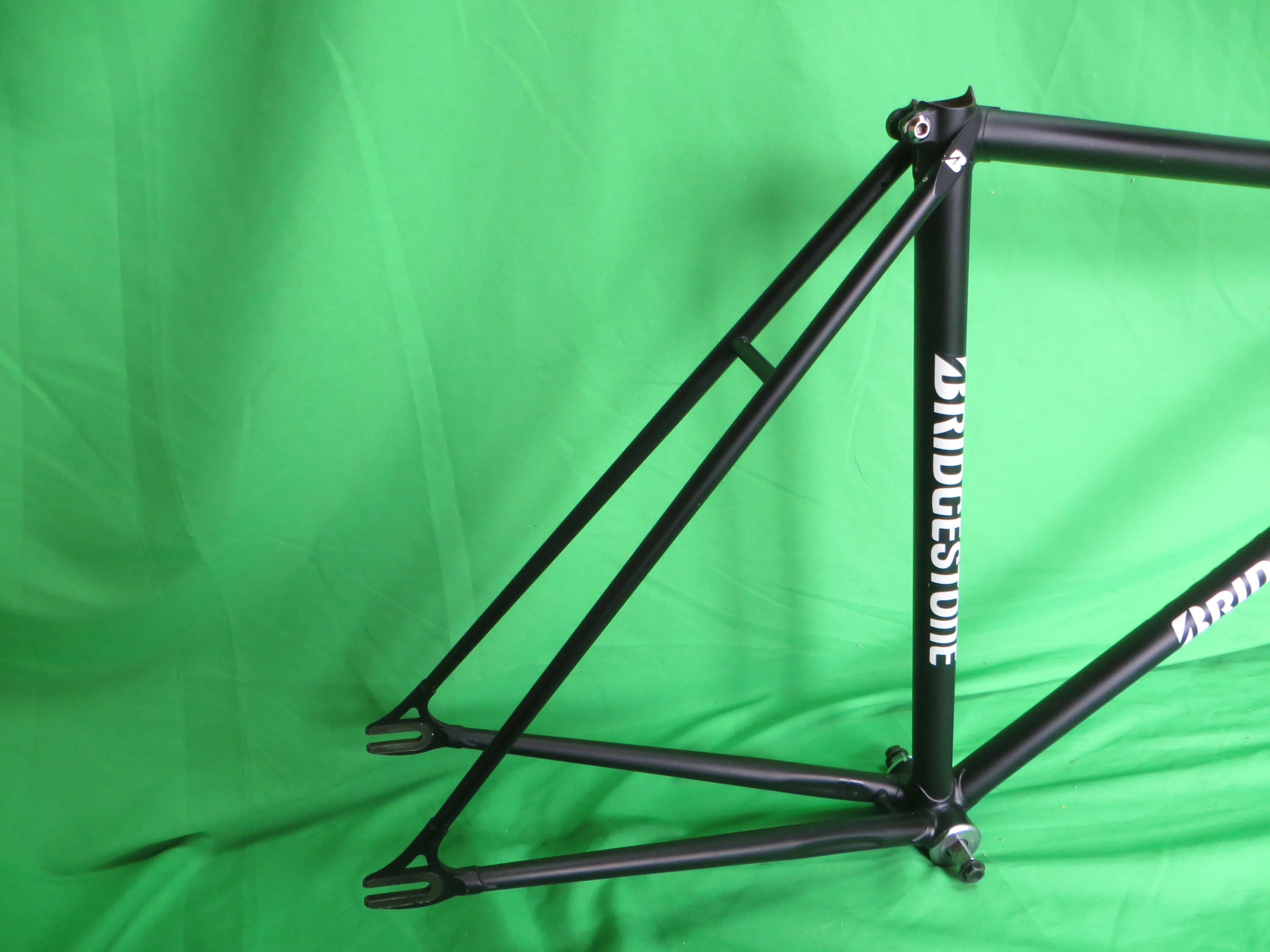 Bridgestone // Matte Black // 51.5cm - Image 15