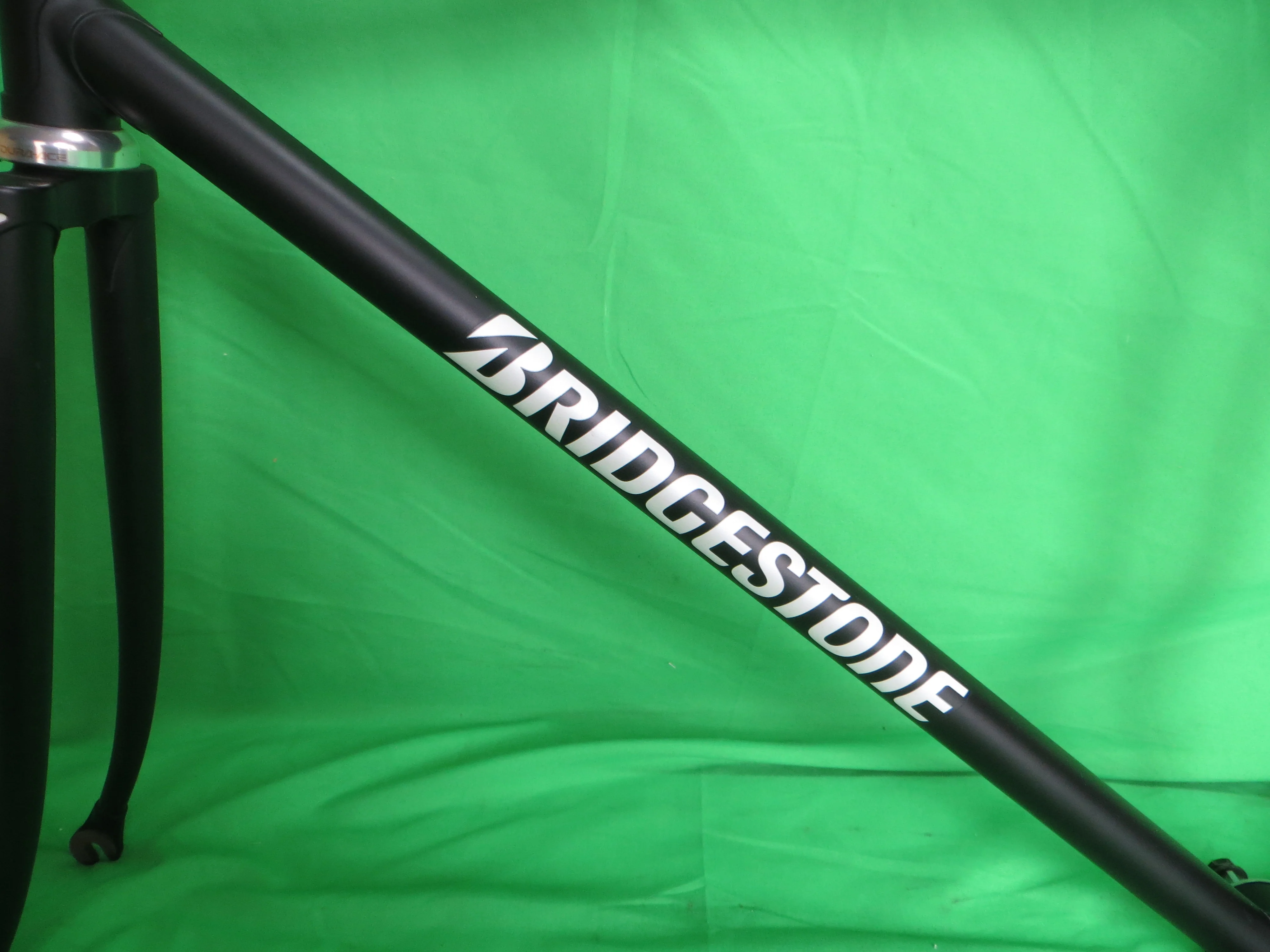 Bridgestone // Matte Black // 51.5cm - Image 6