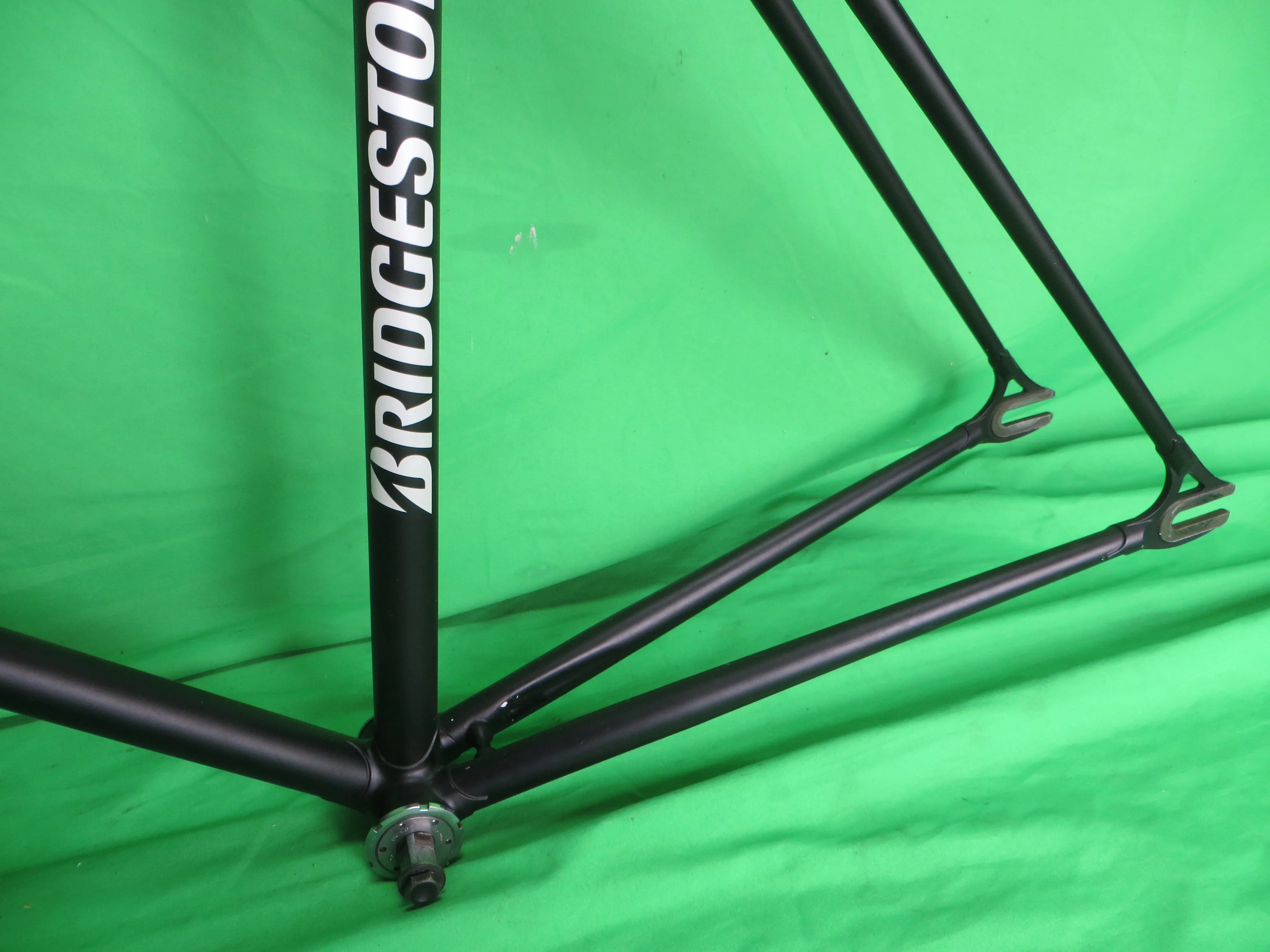 Bridgestone // Matte Black // 51.5cm - Image 7
