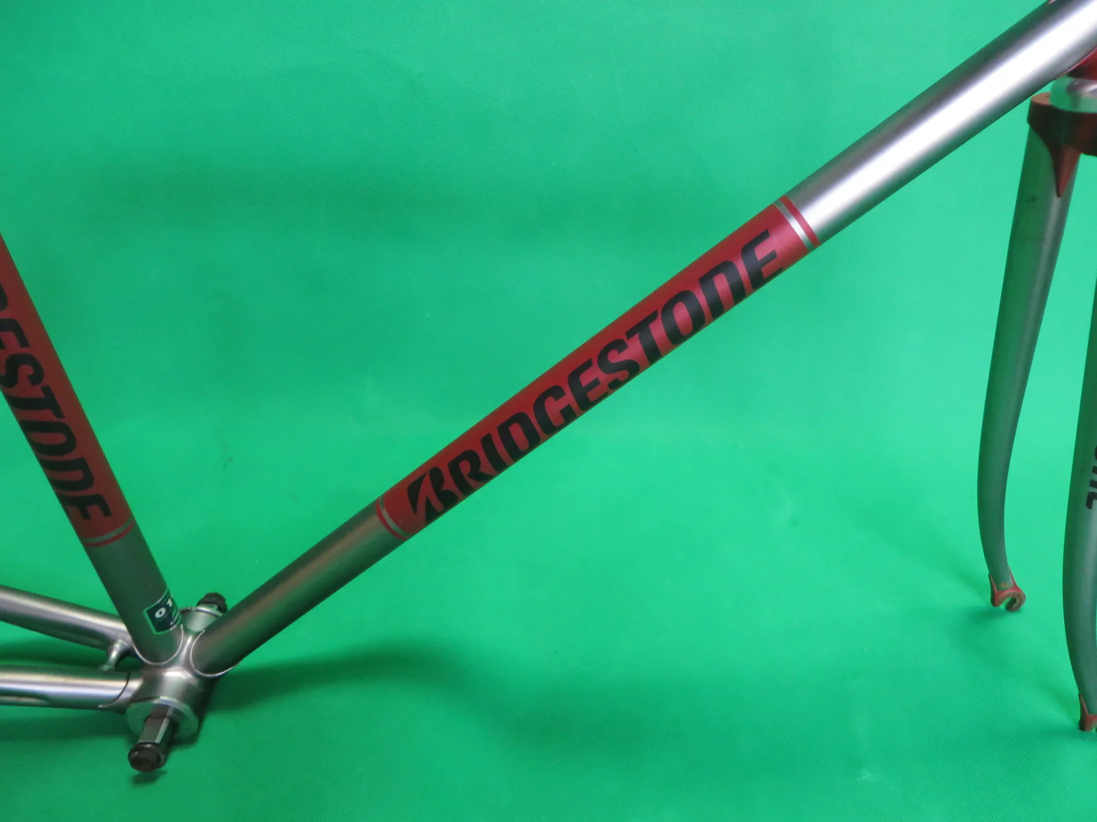 BRIDGESTONE // Matte Silver / Matte Wine Red Two Tone // Kasei 019 // 48.5cm - Image 13