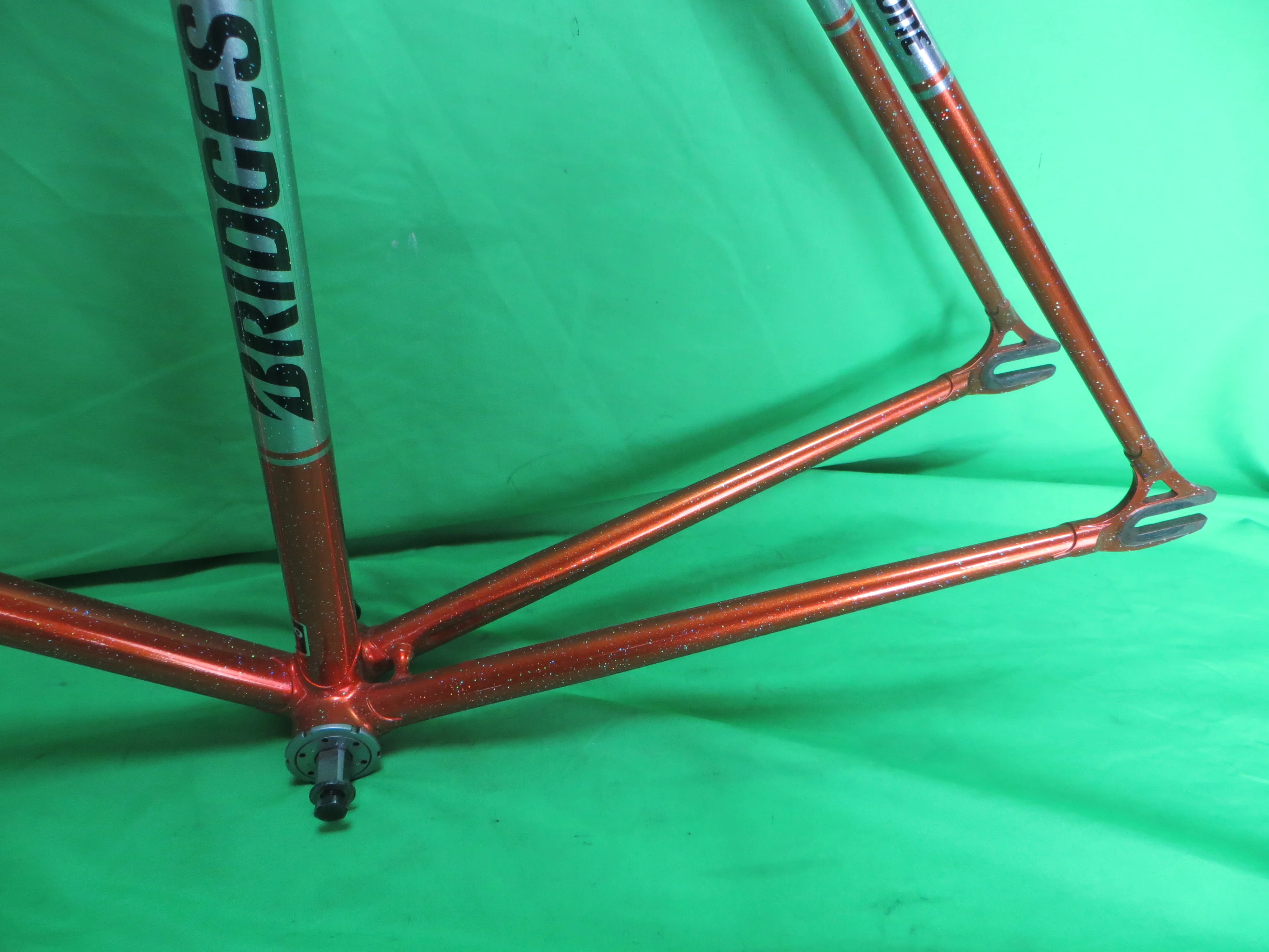 Bridgestone // Metallic Orange / Mach Silver with Rainbow Flake // 56.5cm - Image 8