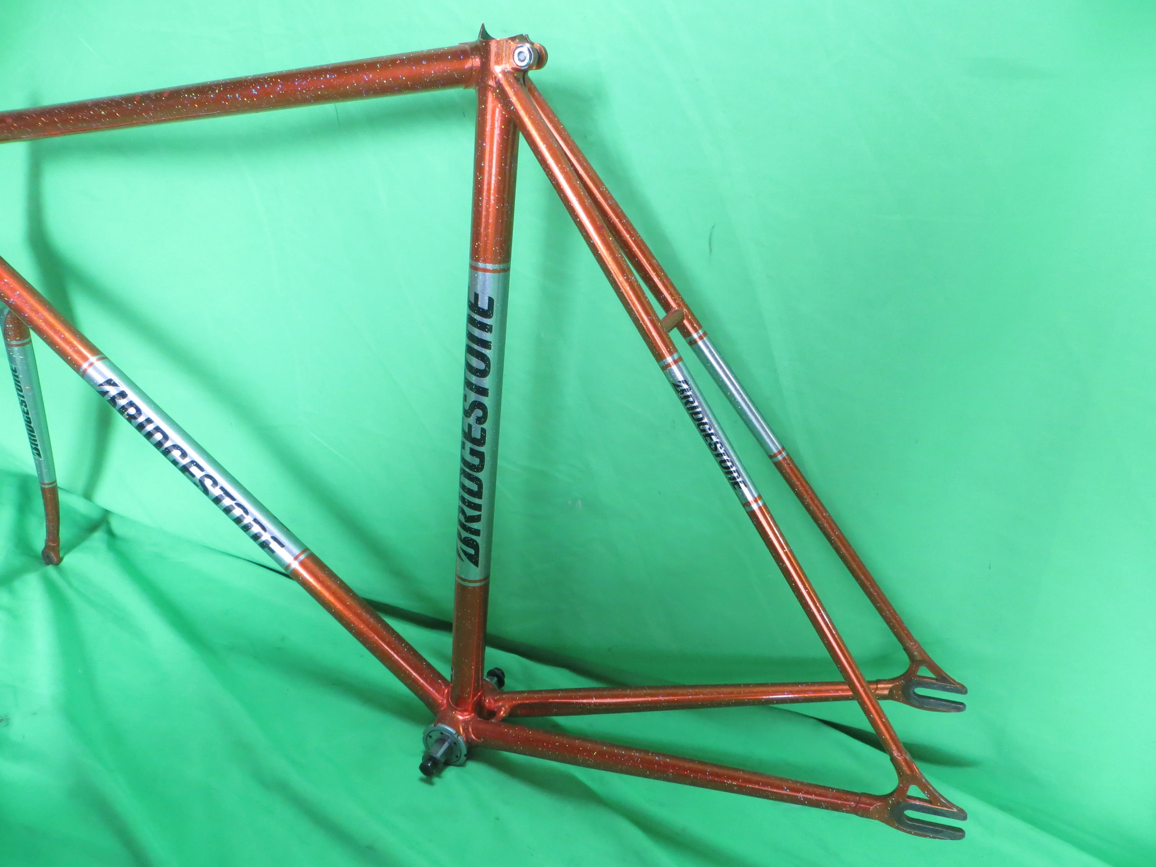 Bridgestone // Metallic Orange / Mach Silver with Rainbow Flake // 56.5cm - Image 9