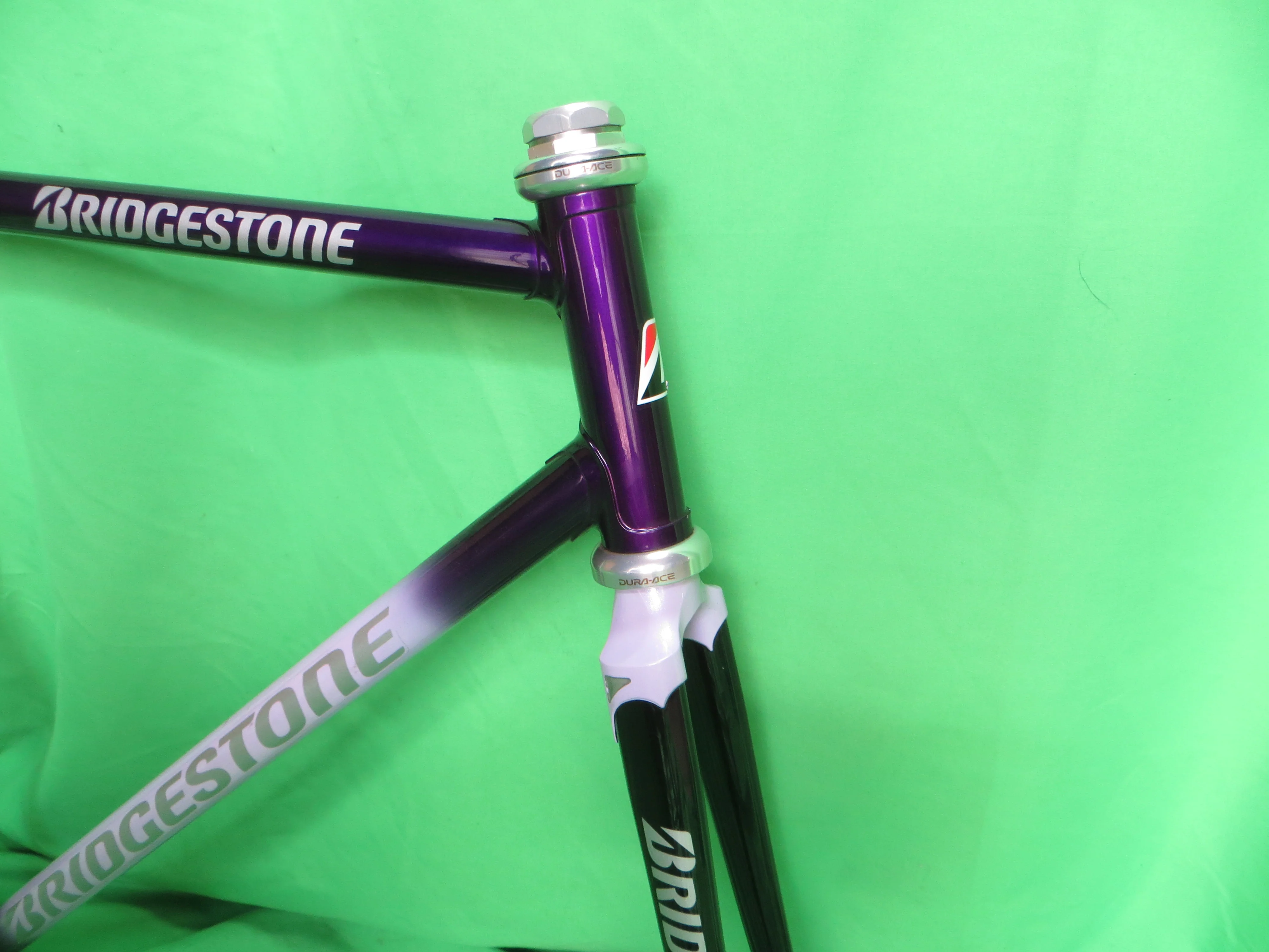 Bridgestone // Purple / MIdnight Purple / Violet Fade  // 52cm - Image 9
