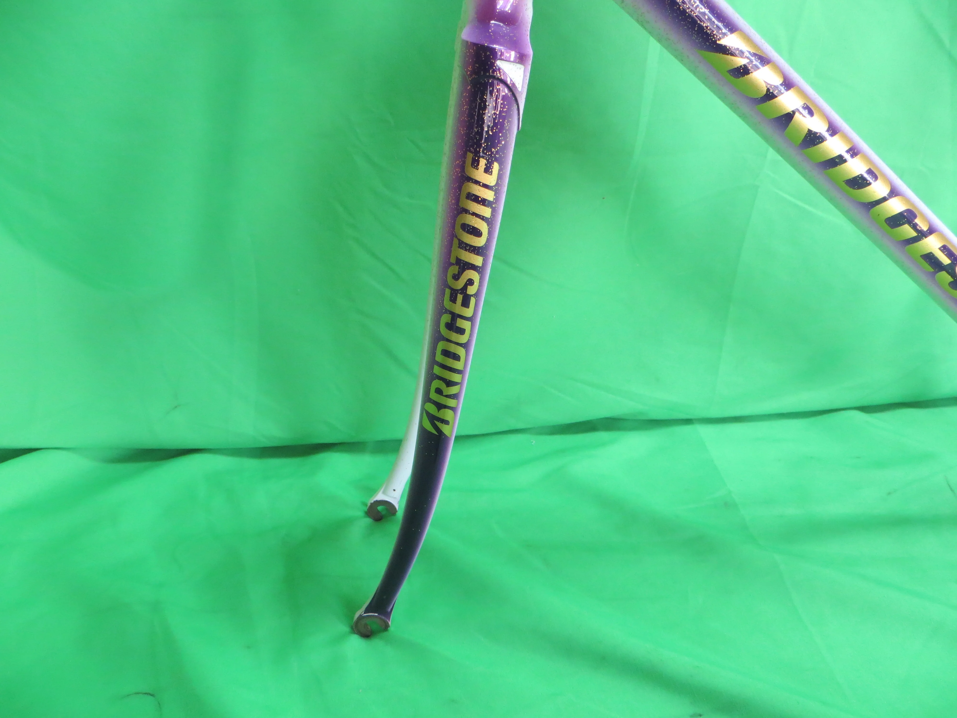 Bridgestone // Purple White Fade with Gold Flake // 51.5cm #2 - Image 3