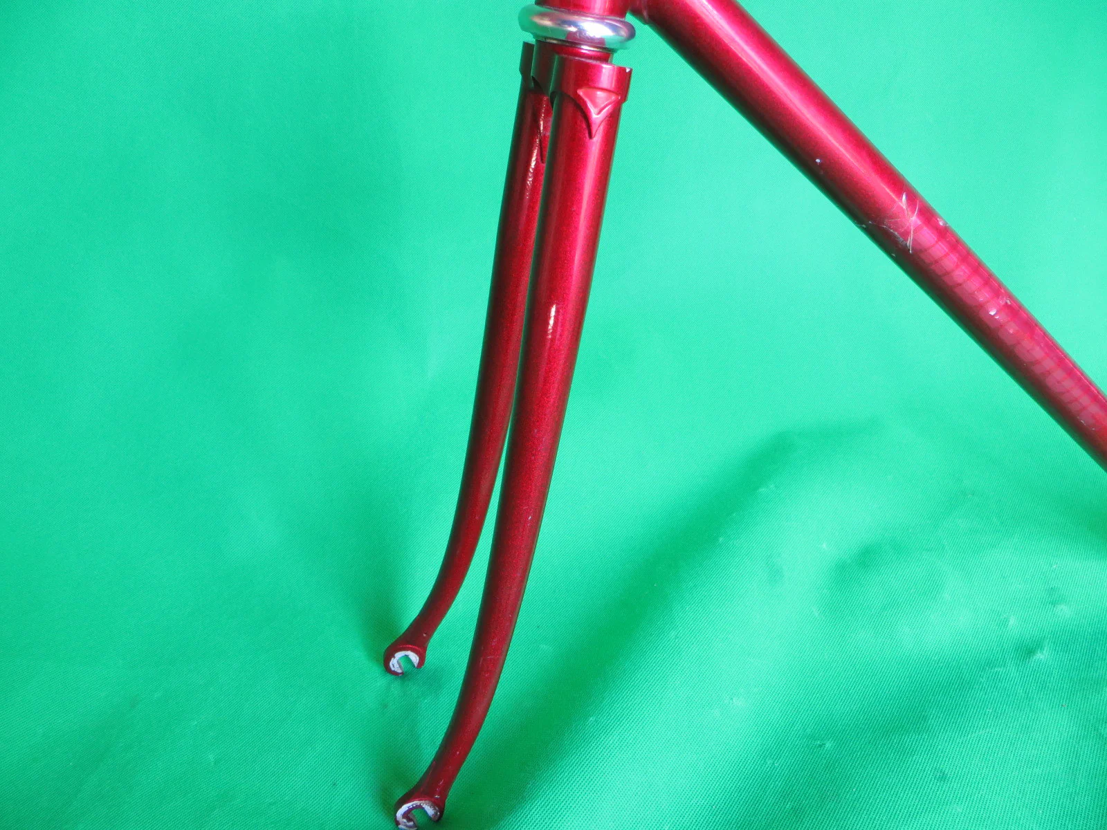 Bridgestone // Red Metallic Ishiwata 019 // 51cm - Image 3