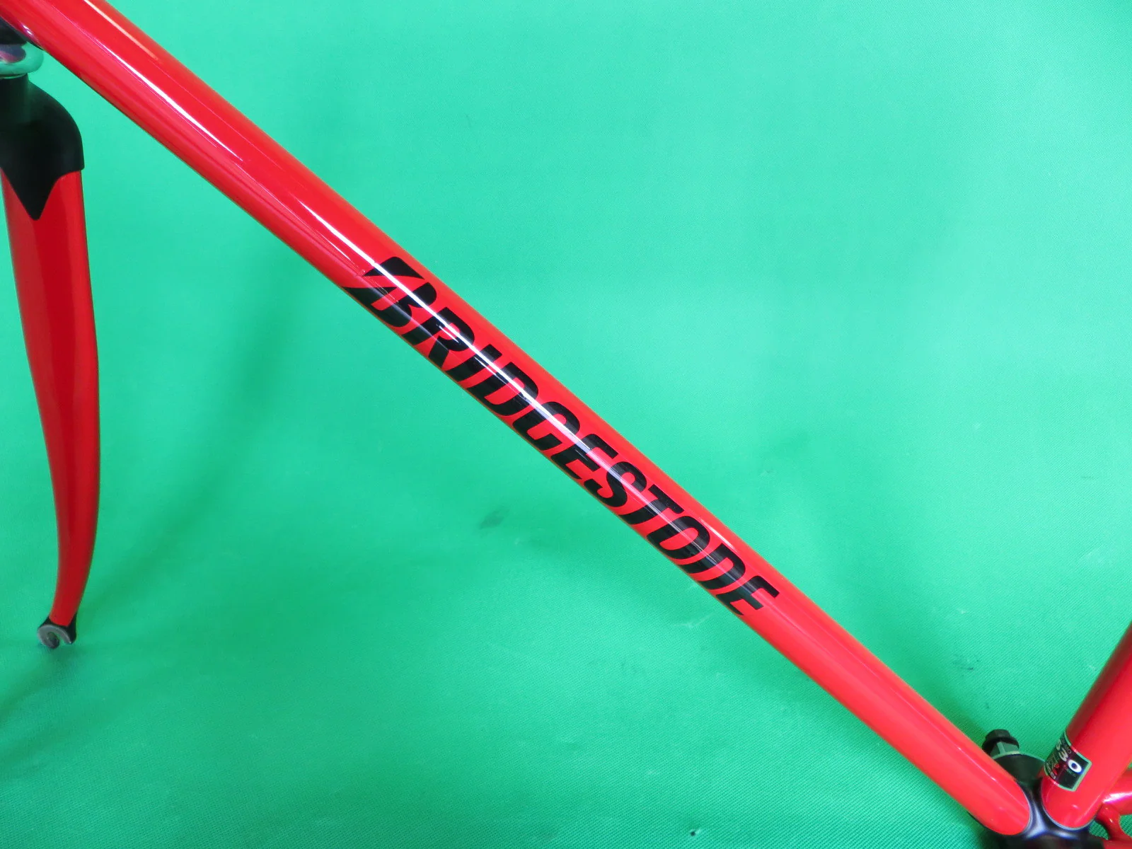 BRIDGESTONE // red w/matte black lugs // COLUMBUS MAX fork // Kasei 8630R // 49cm - Image 6