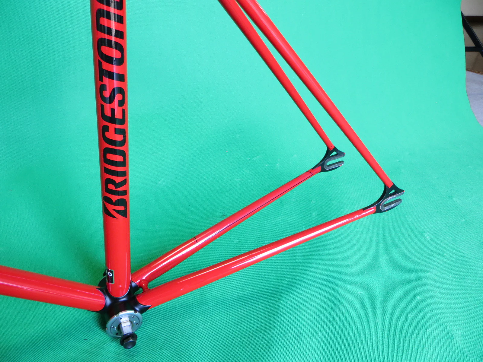 BRIDGESTONE // red w/matte black lugs // COLUMBUS MAX fork // Kasei 8630R // 49cm - Image 7