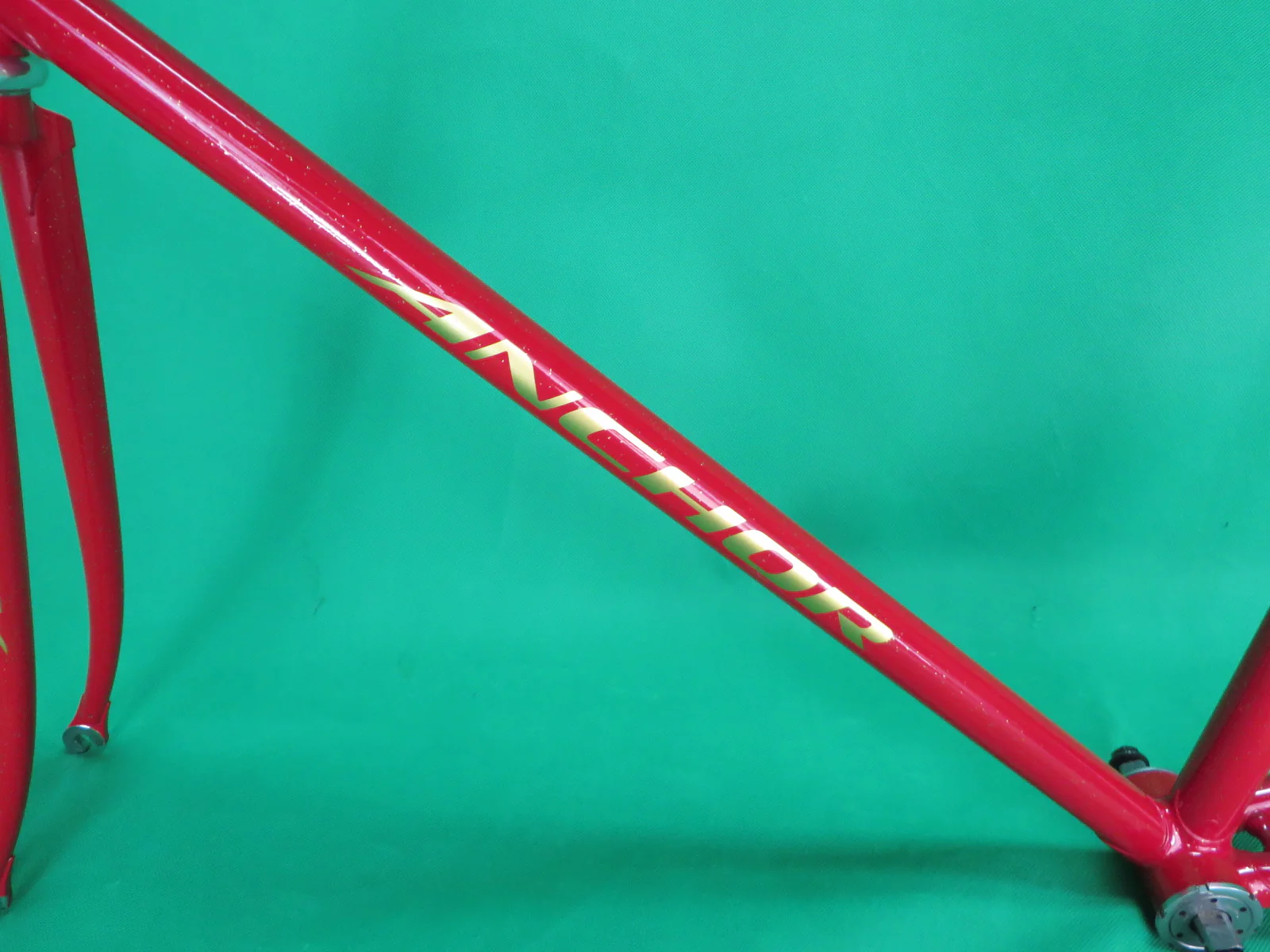 Anchor // Red with gold flake // 50.5cm - Image 6