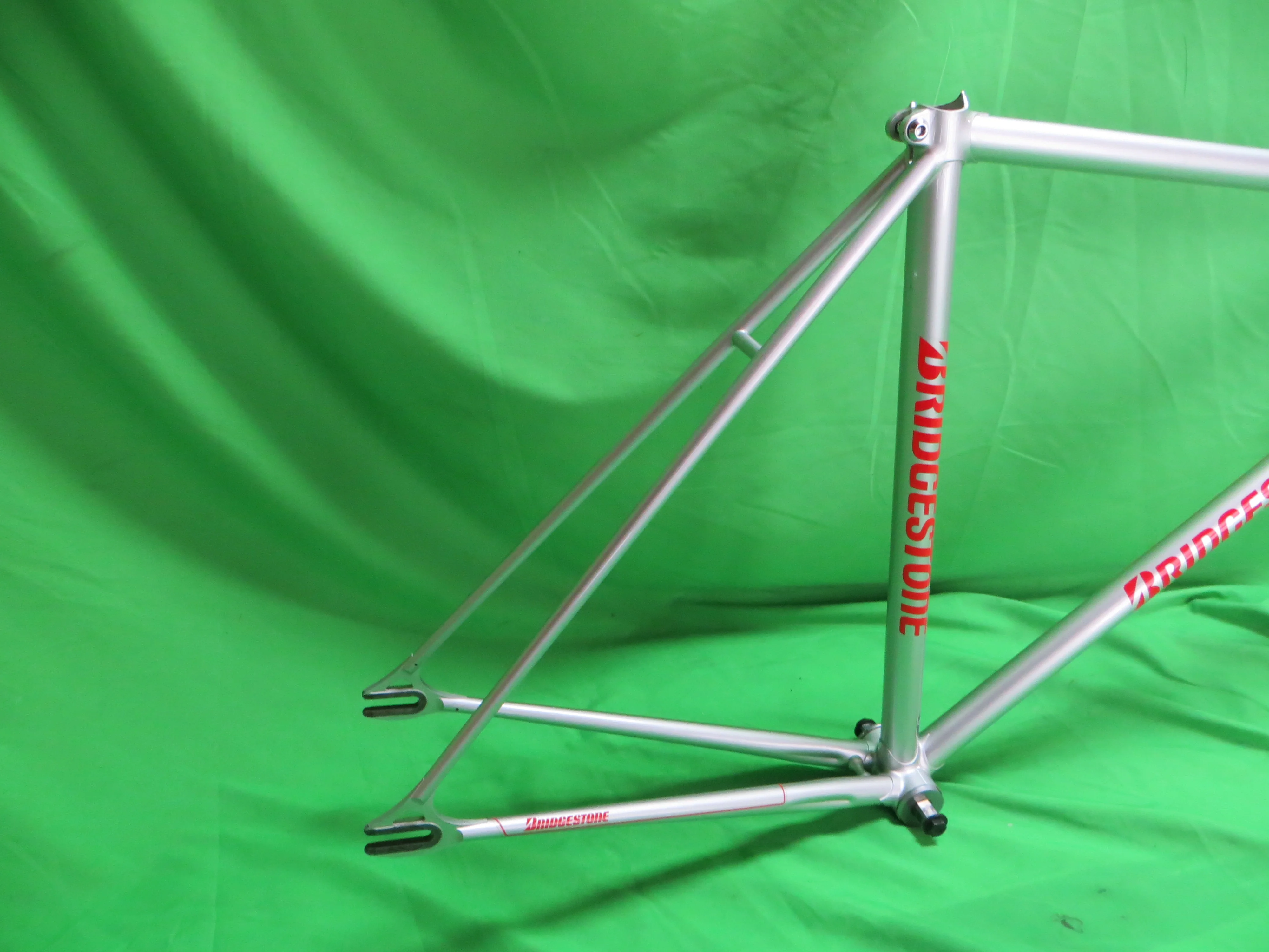 Bridgestone // Silver // 50.5cm - Image 15