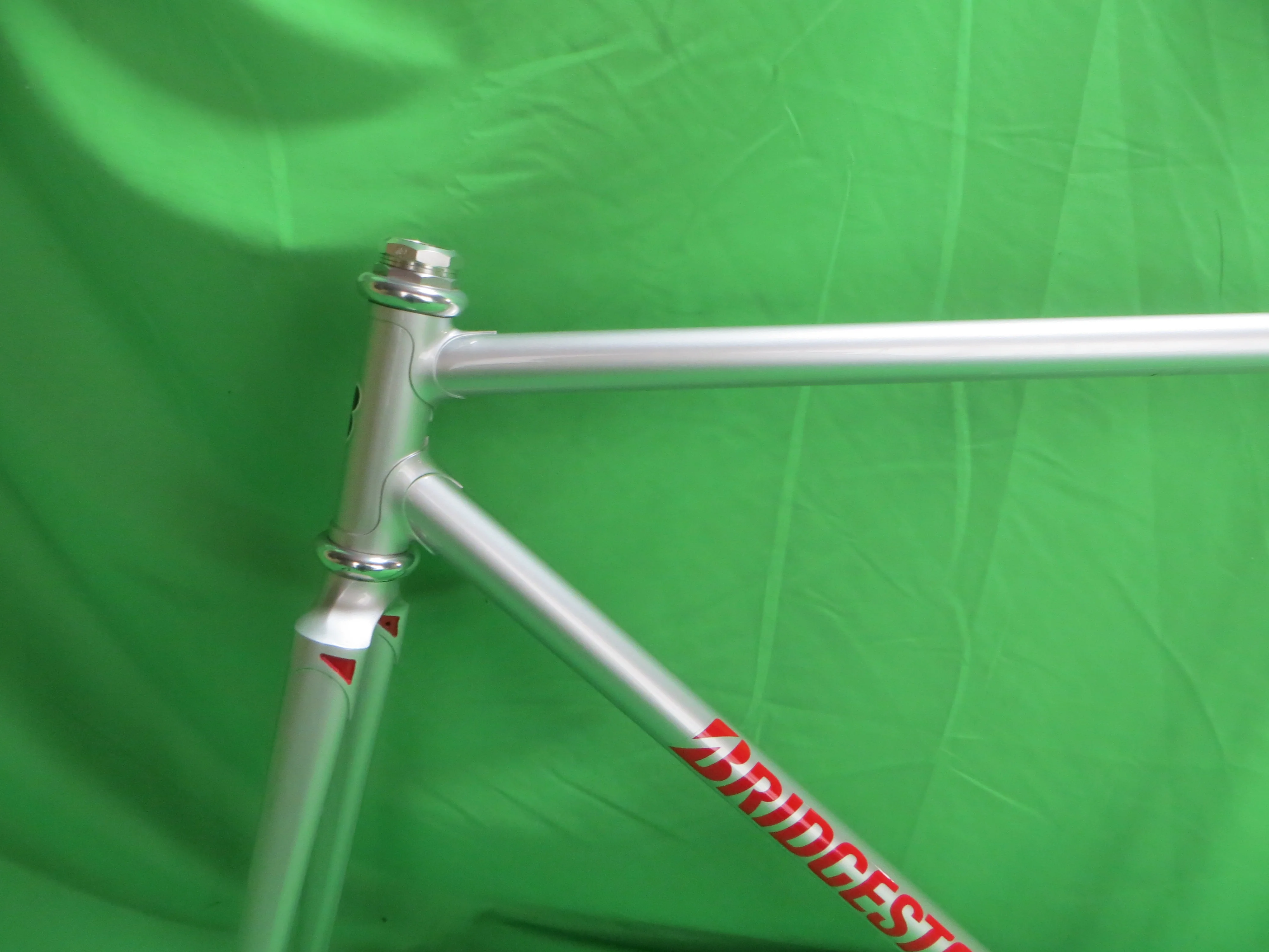 Bridgestone // Silver // 50.5cm - Image 4