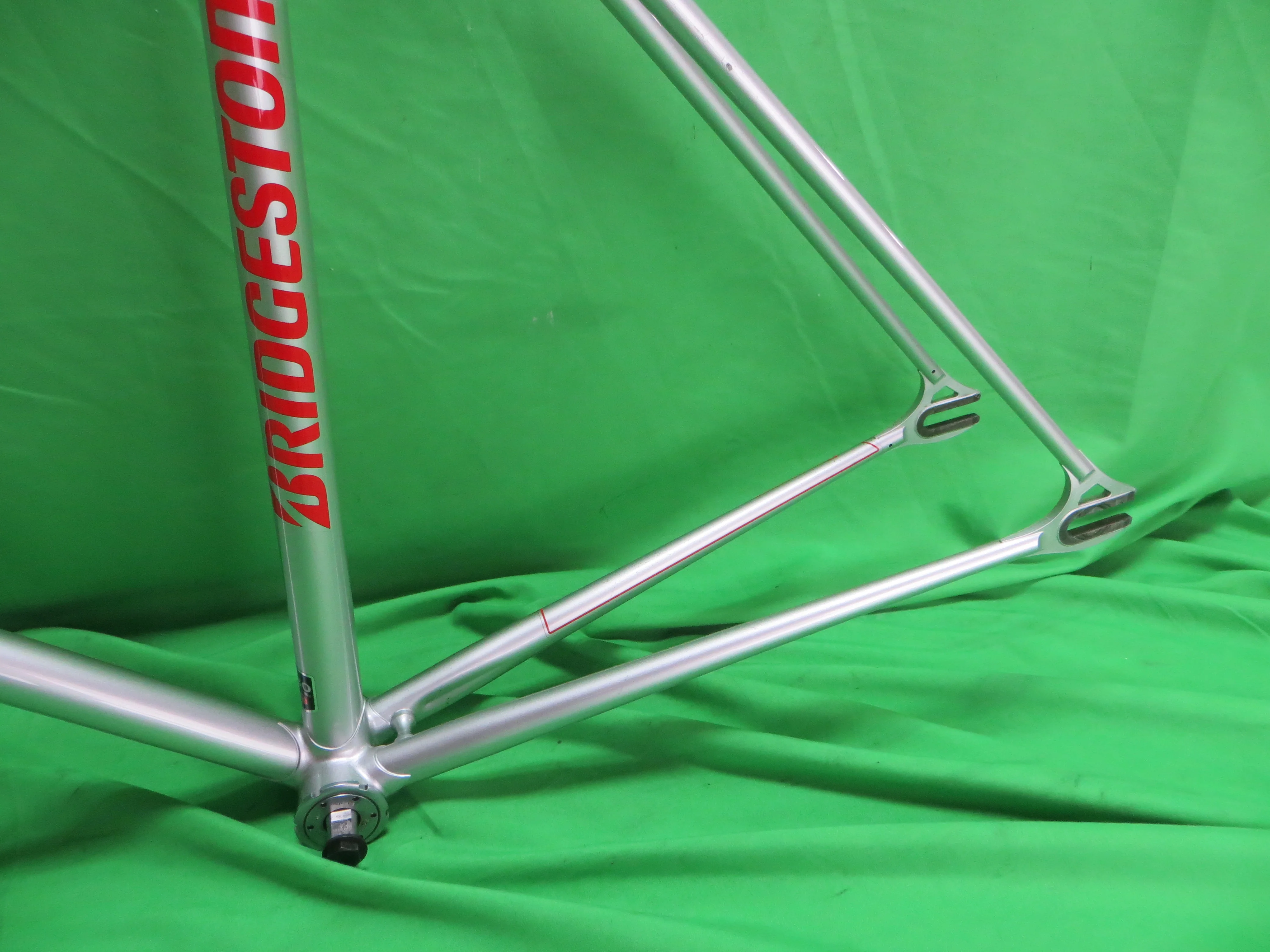 Bridgestone // Silver // 50.5cm - Image 7