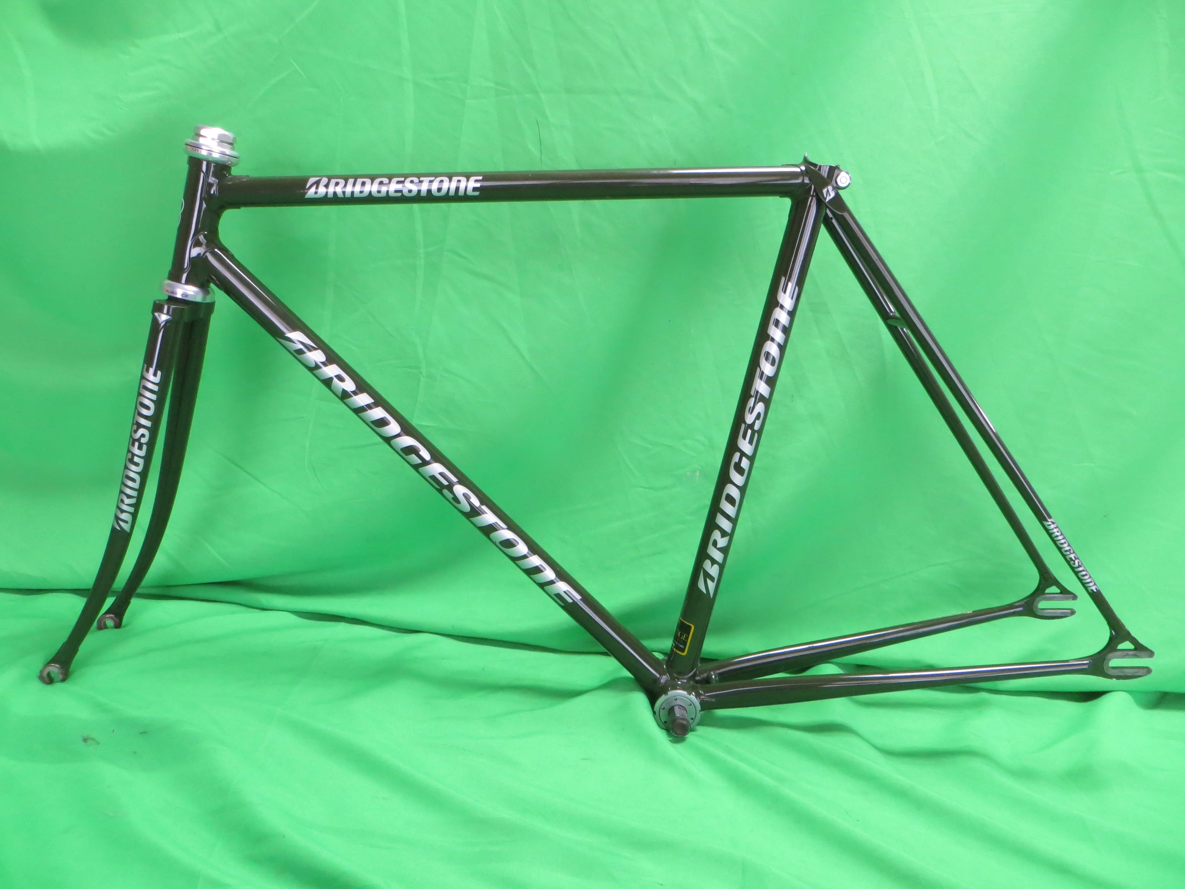Bridgestone Tange Prestige // Army Green // 50.5cm