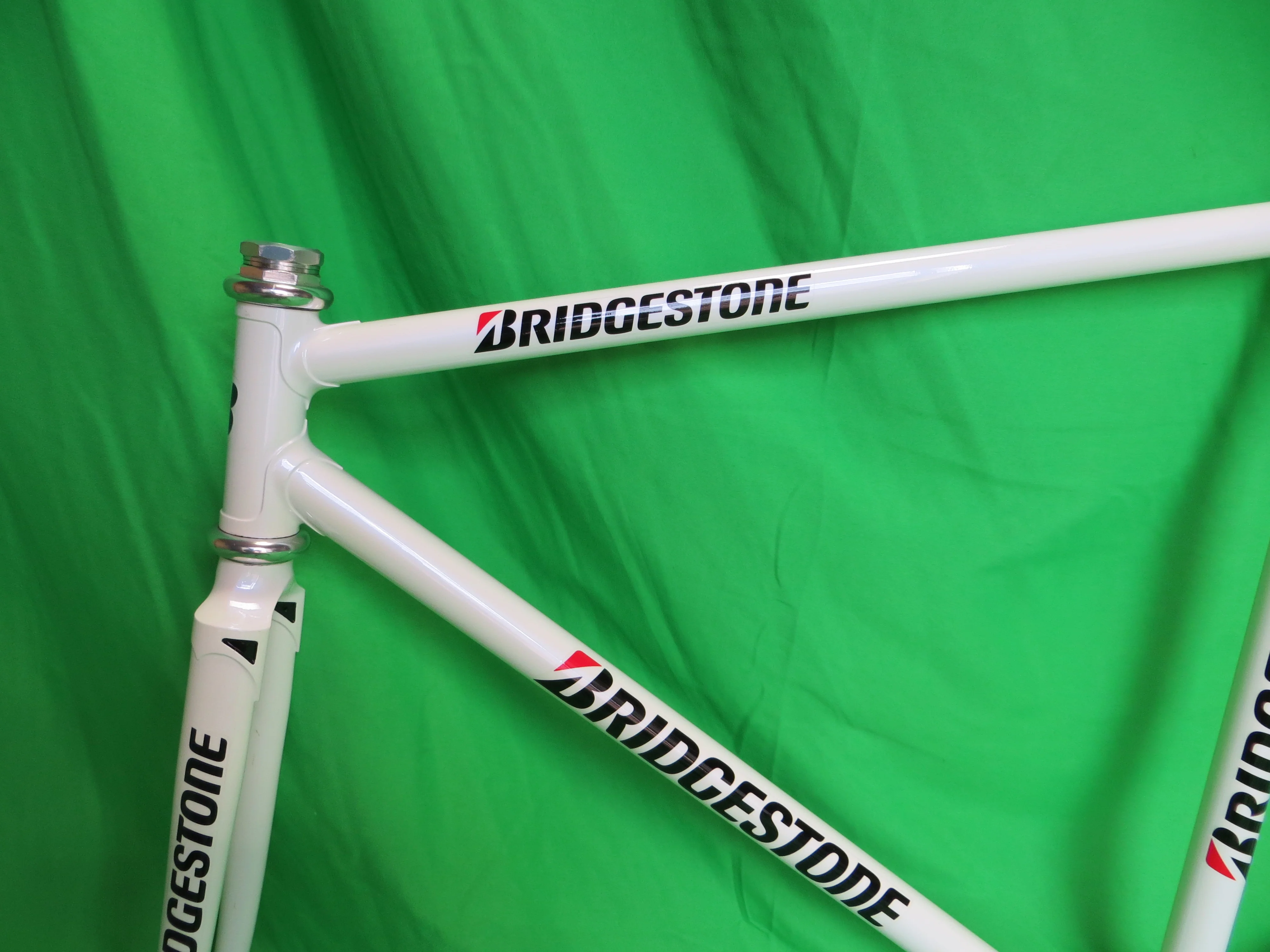 Bridgestone // White // 50.5cm - Image 4