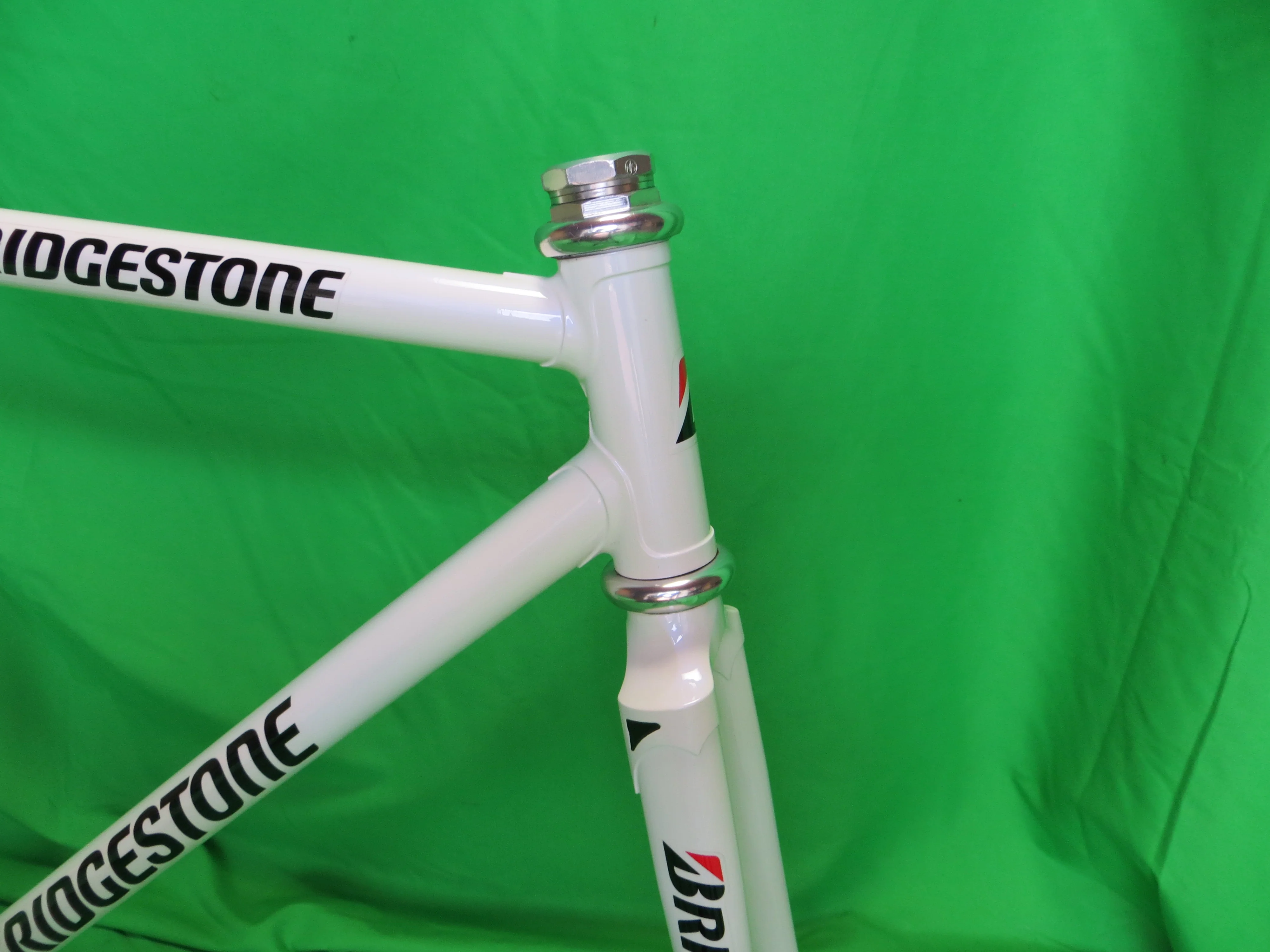 Bridgestone // White // 50.5cm - Image 9